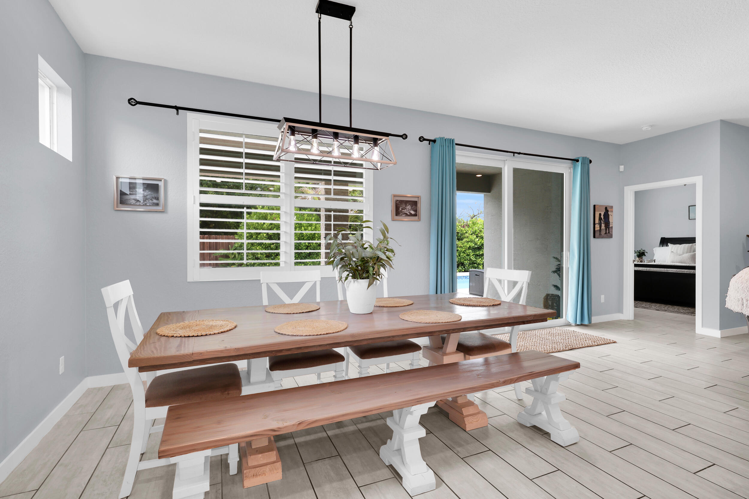 BERRY GROVE - Residential