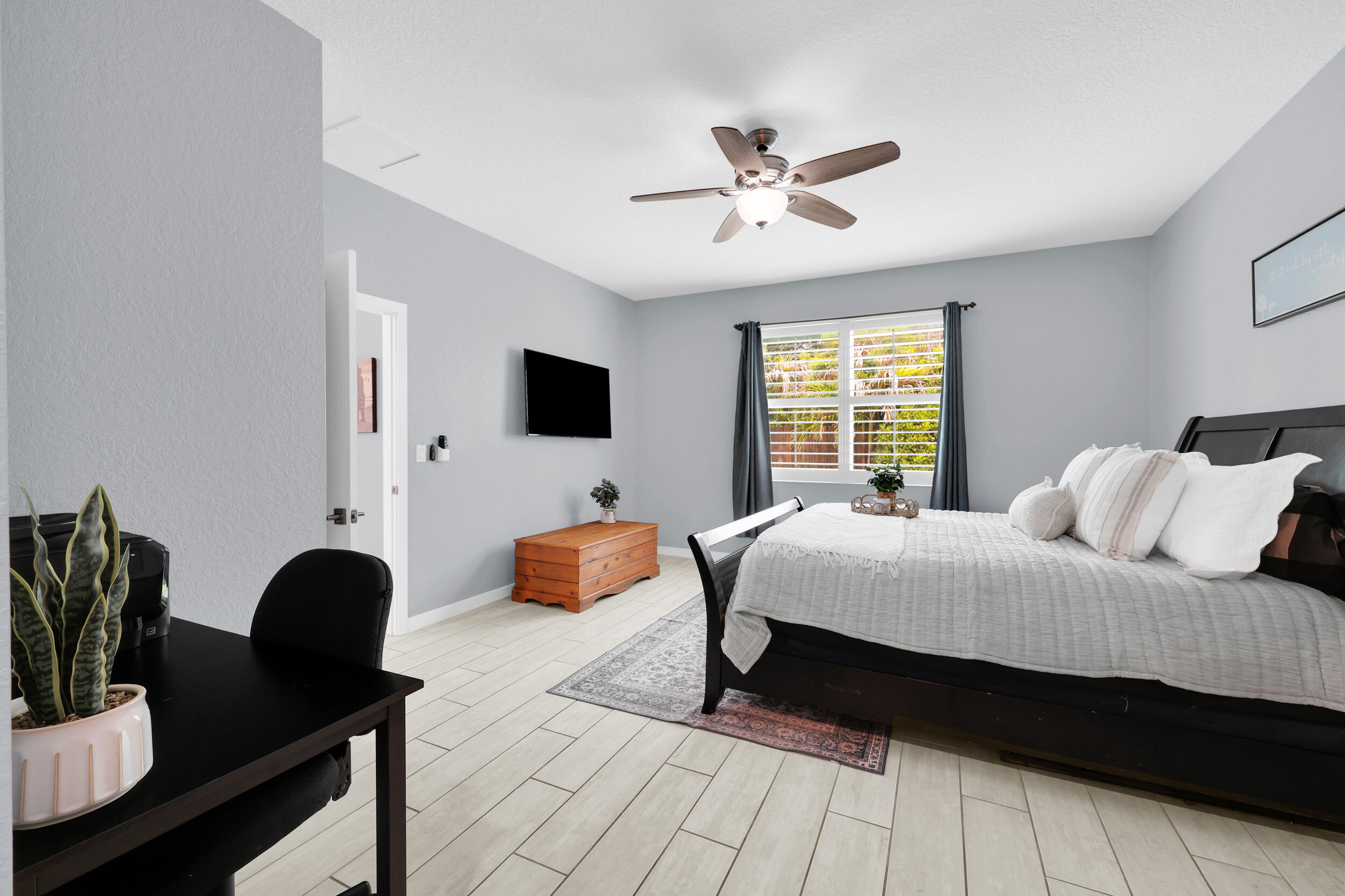 BERRY GROVE - Residential