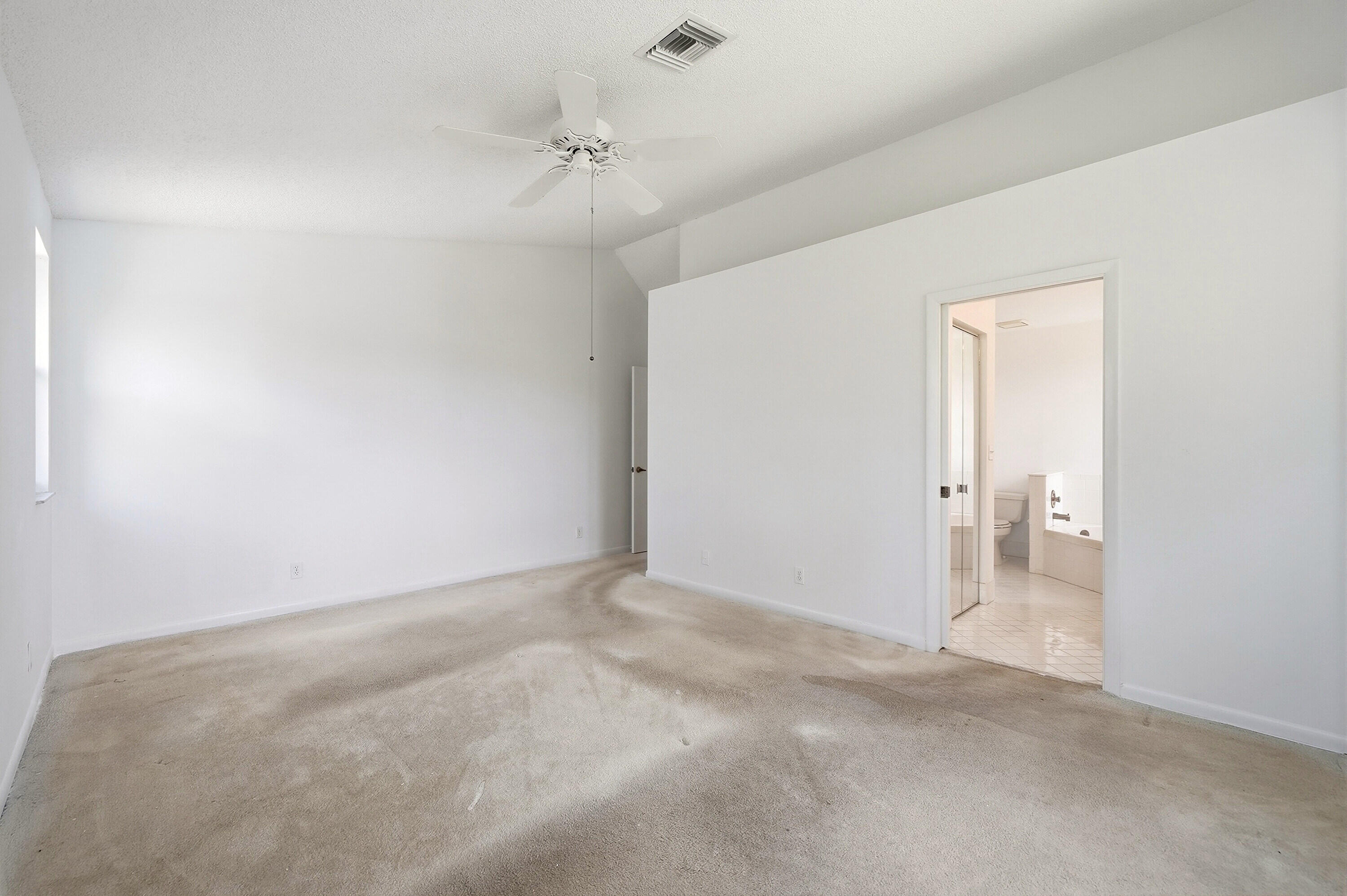 HOLIDAY SPRINGS EAST - Residential