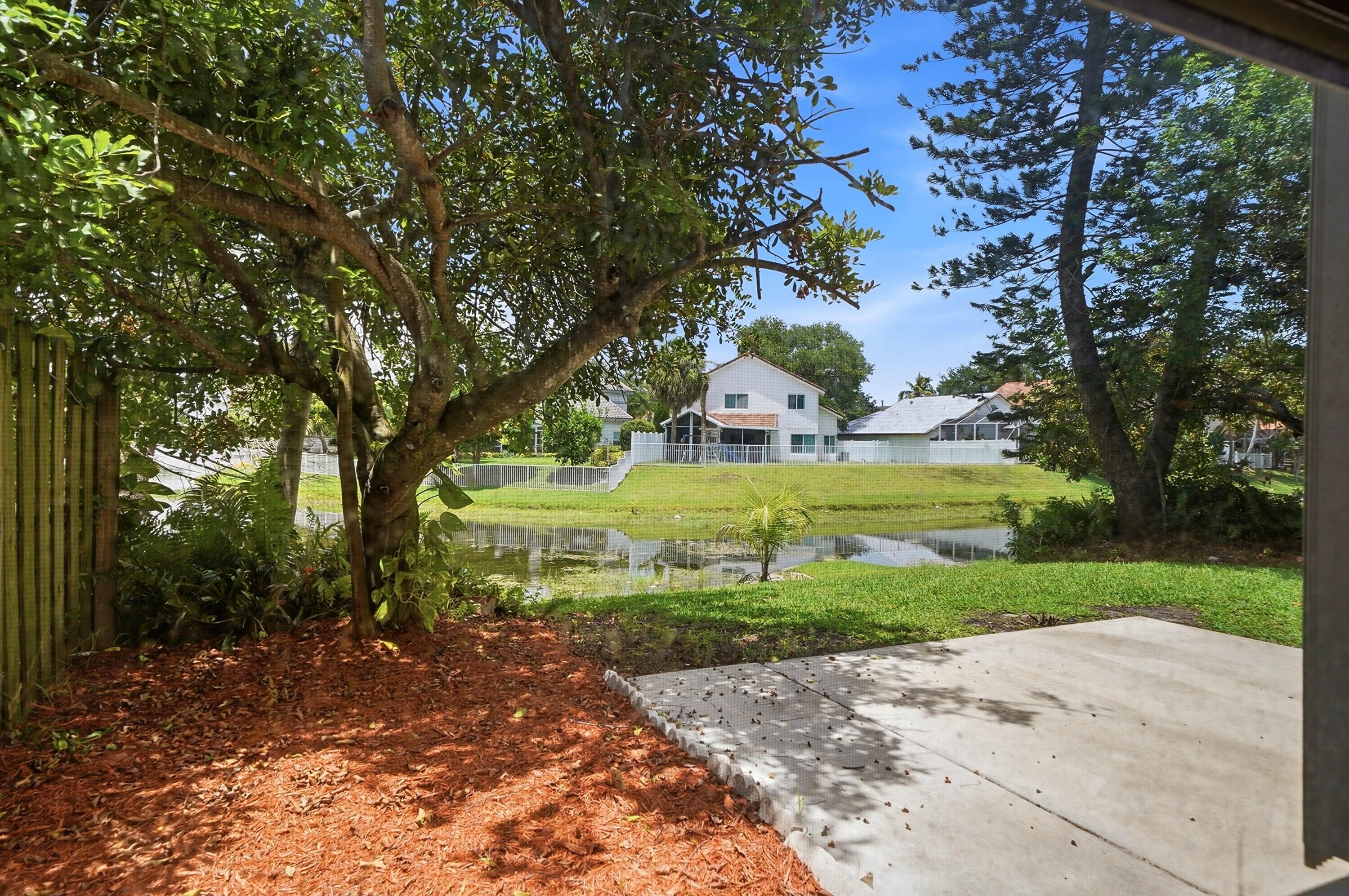HOLIDAY SPRINGS EAST - Residential