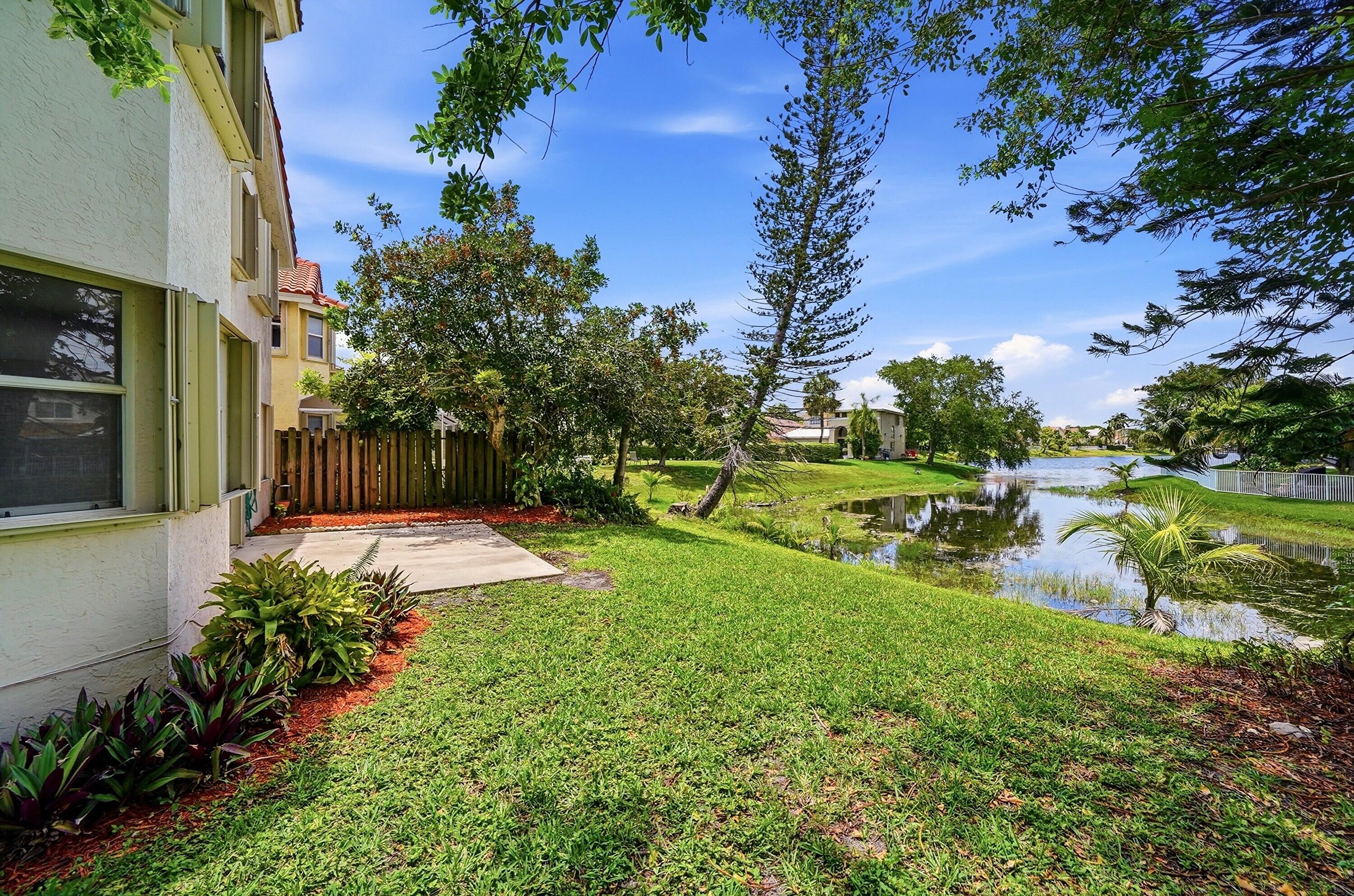 HOLIDAY SPRINGS EAST - Residential