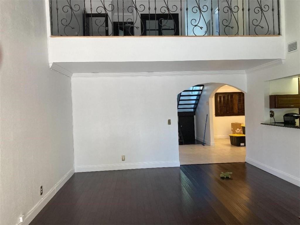 Banyan Lakes - Residential