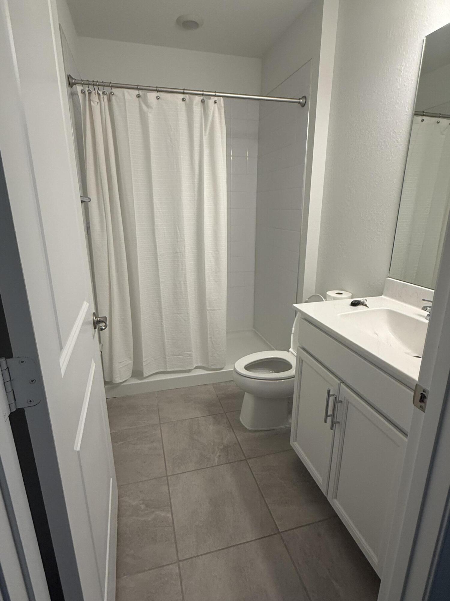 PORT ST LUCIE SECTION 15 - Residential Lease