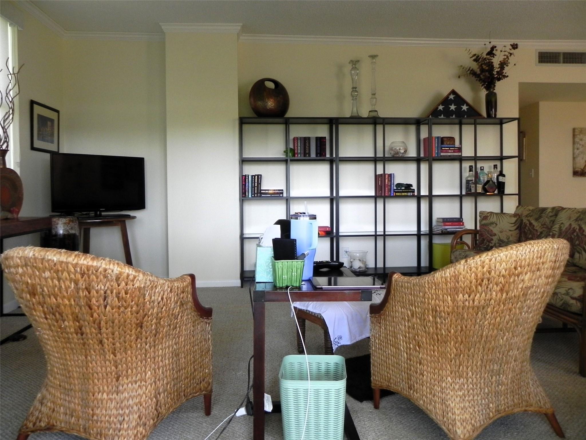 HILLCREST EAST - Residential