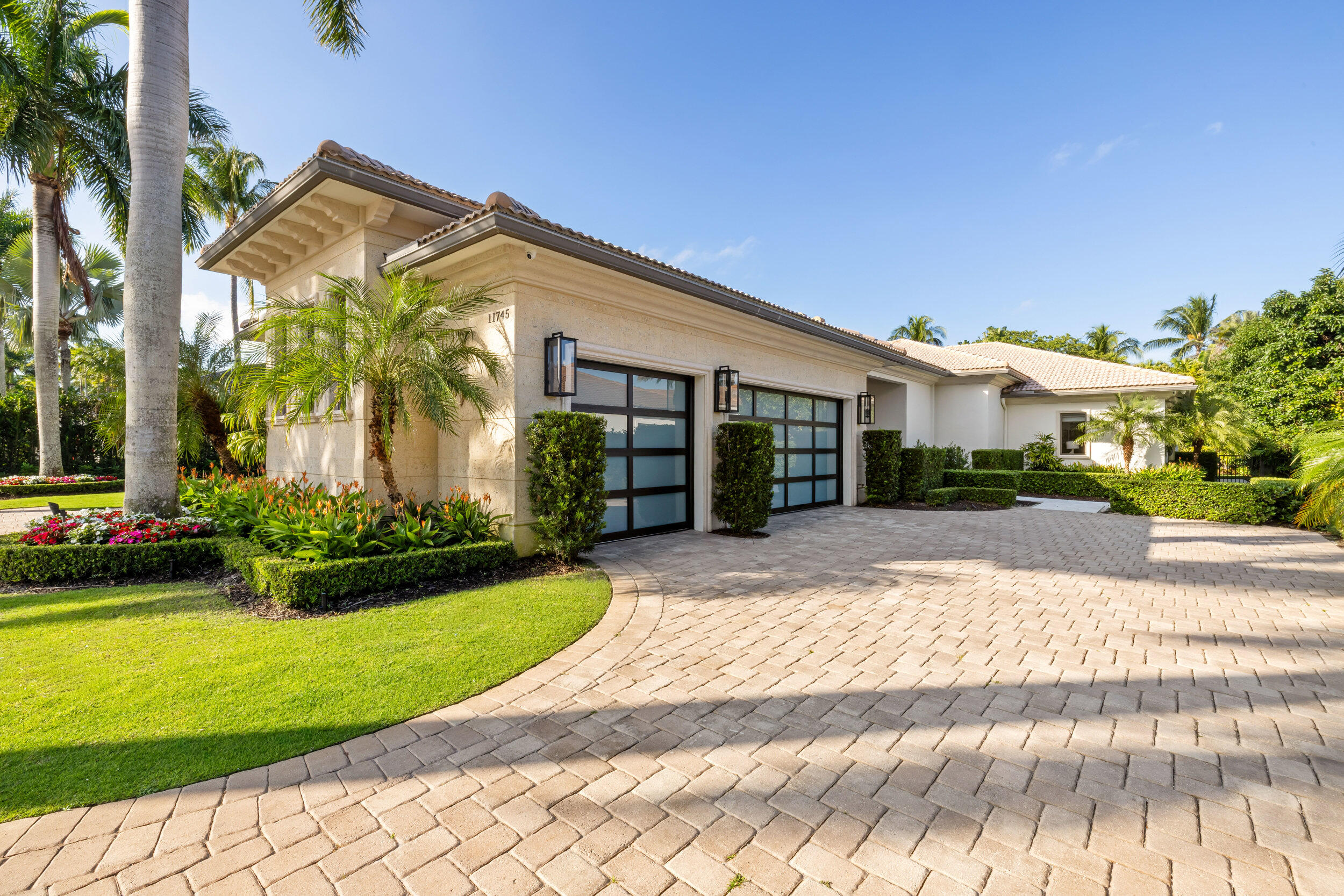 OLD PALM 4 - Residential