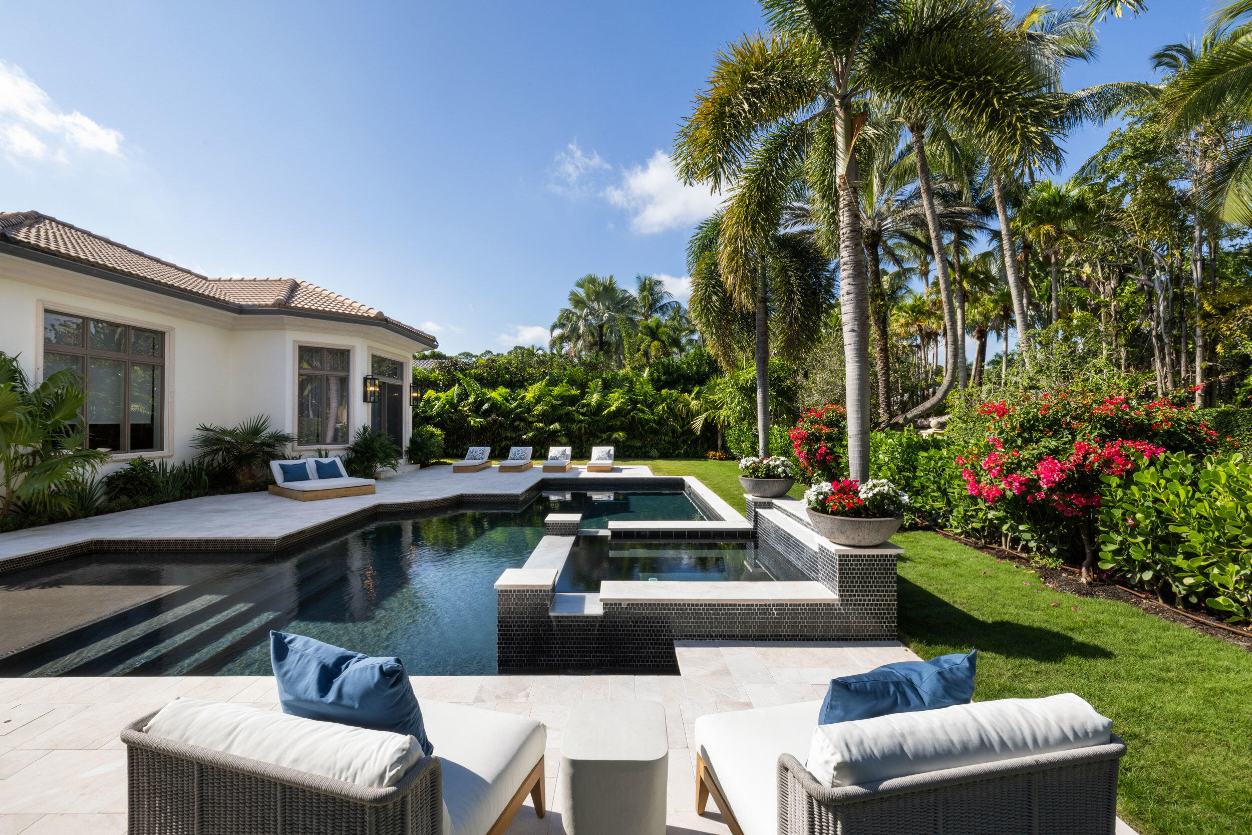 OLD PALM 4 - Residential
