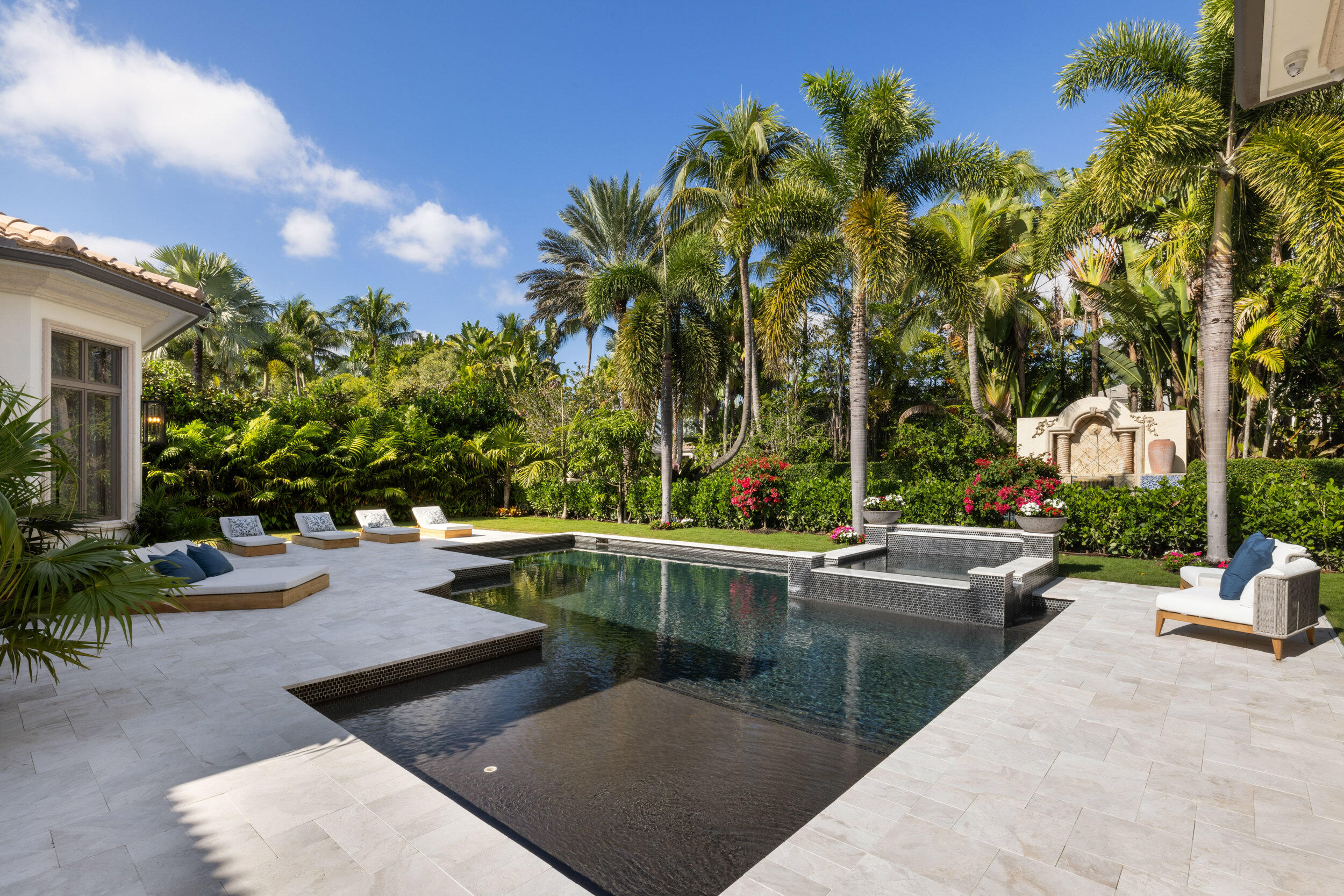 OLD PALM 4 - Residential