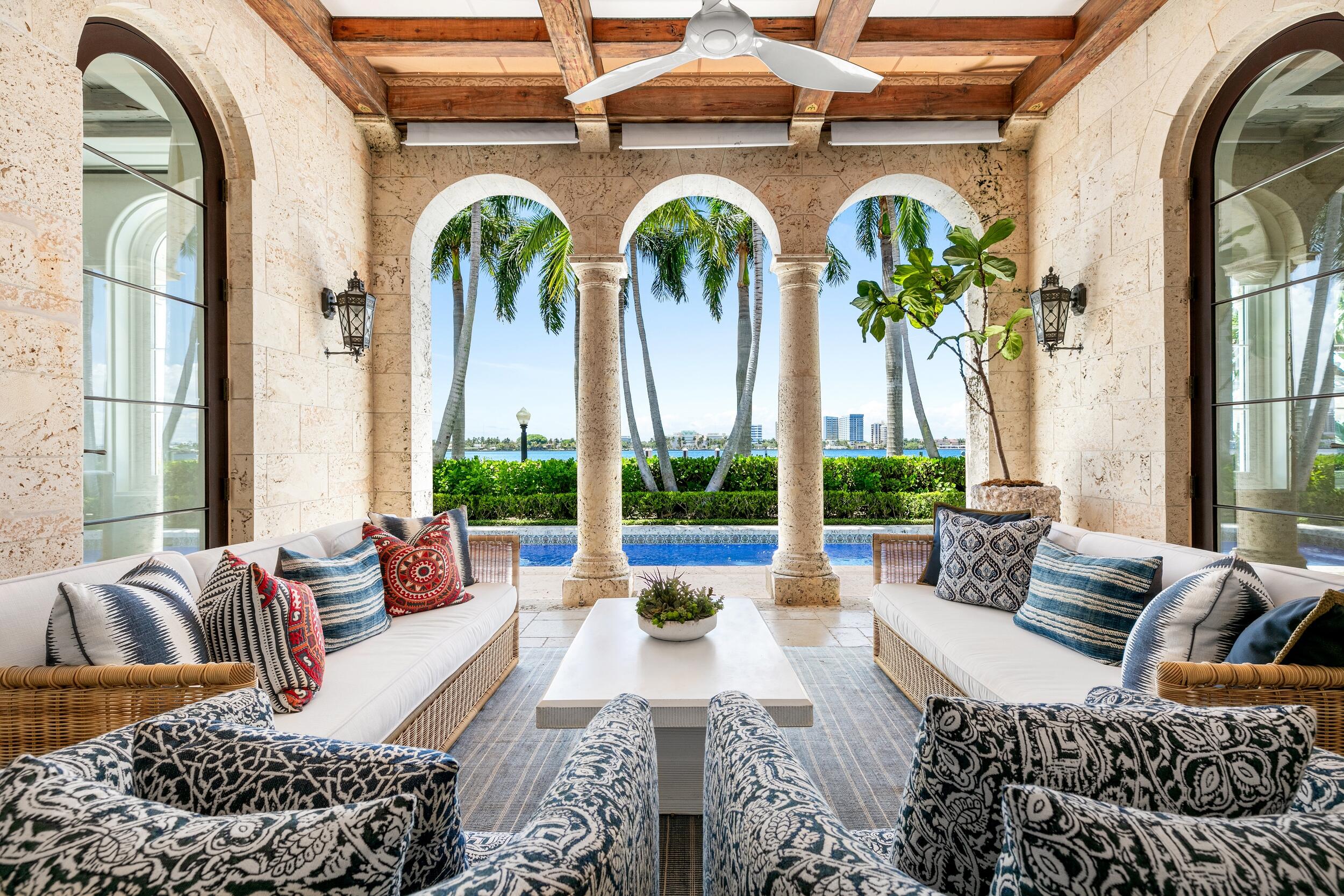 ADAMS CIRCLE - Residential