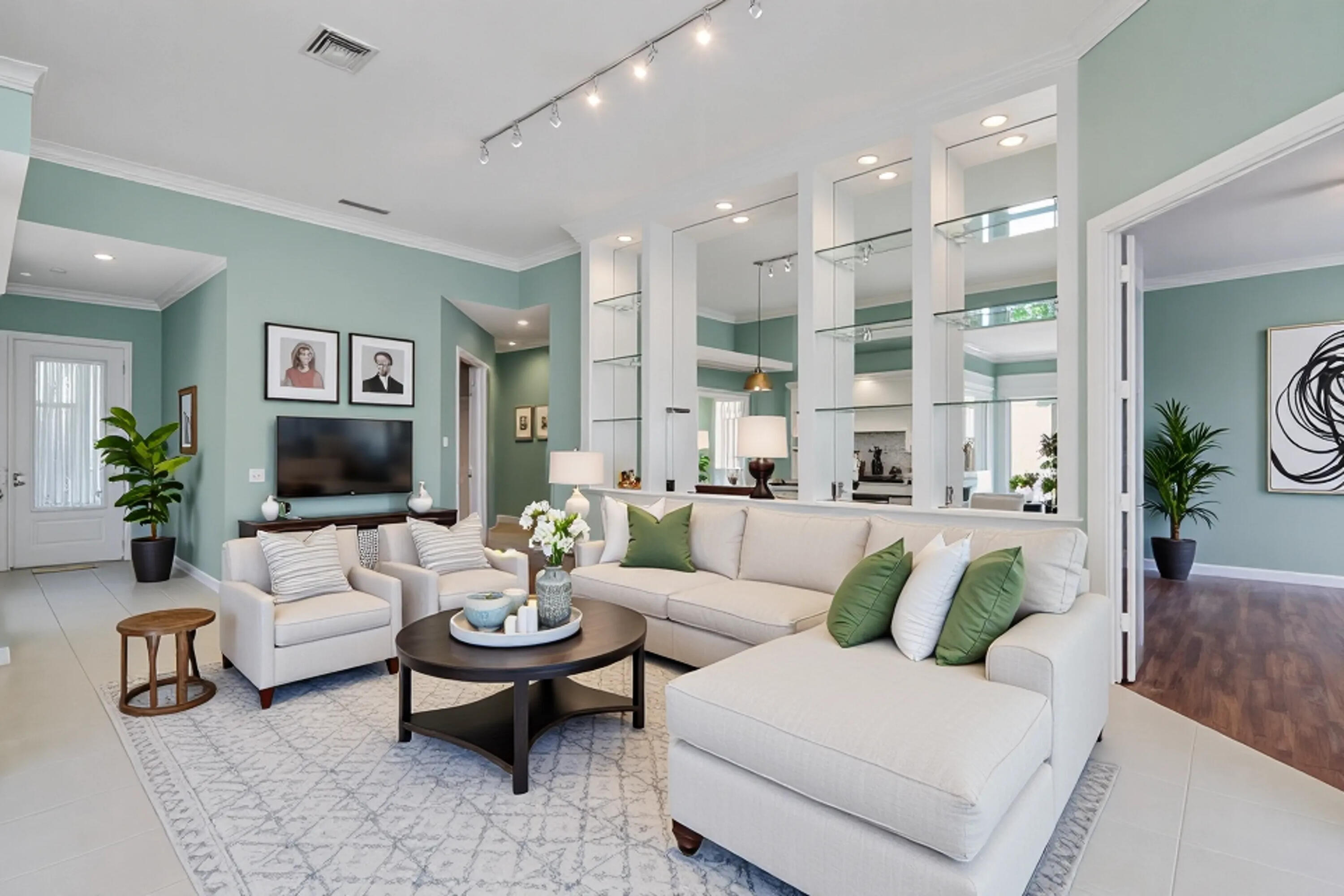 ISLES AT PALM BEACH GARDENS - Residential