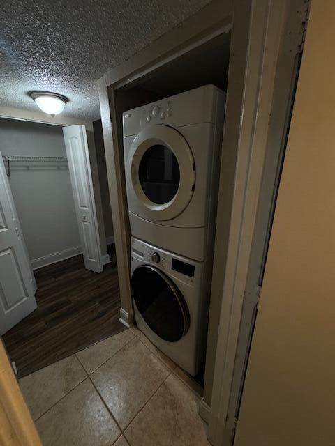 MIDPORT PLACE II, A CONDOMINIUM - Residential Lease