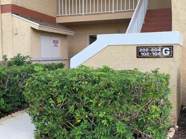 MIDPORT PLACE II, A CONDOMINIUM - Residential Lease