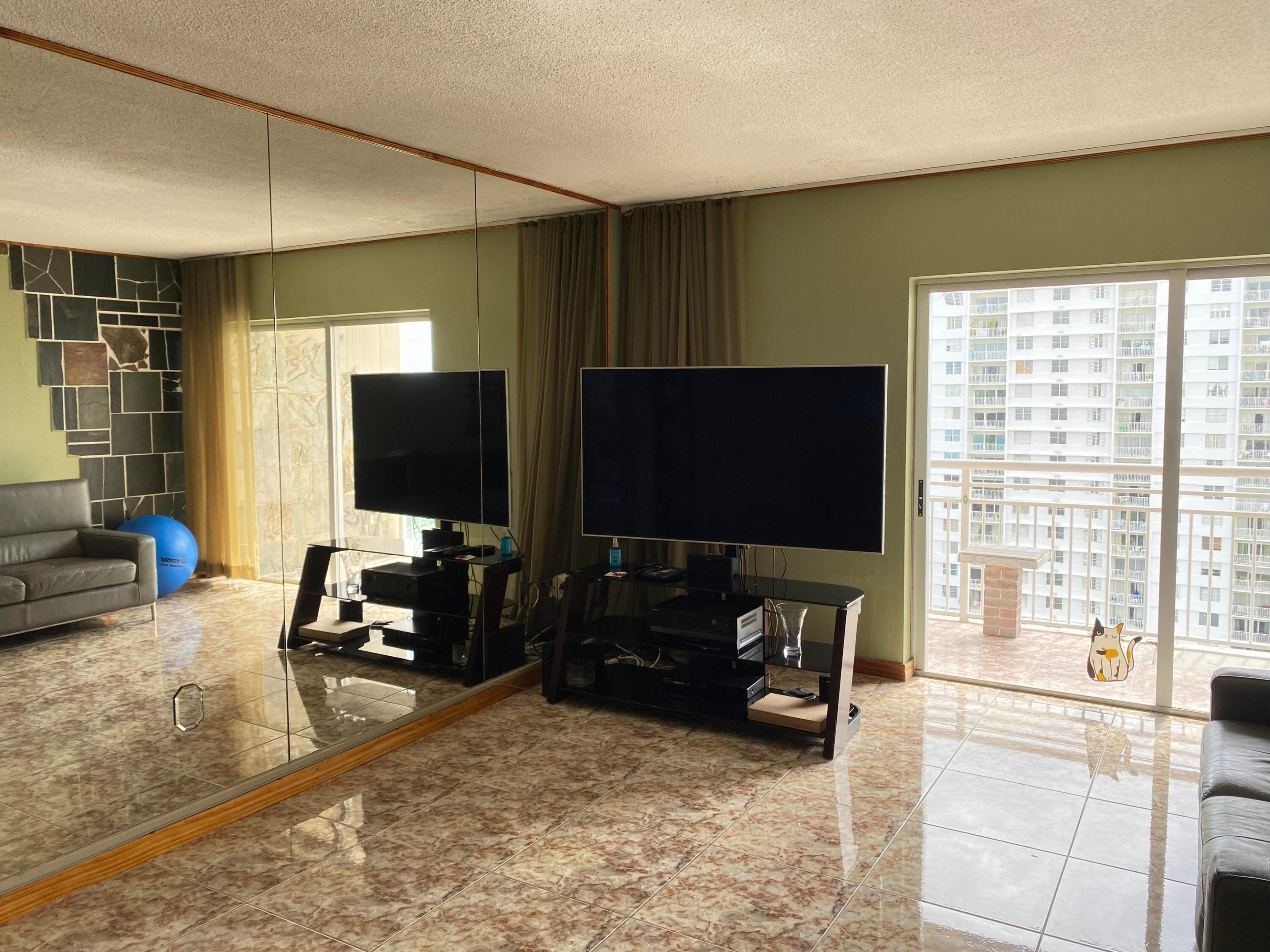 COASTAL TOWERS CONDO - Residential