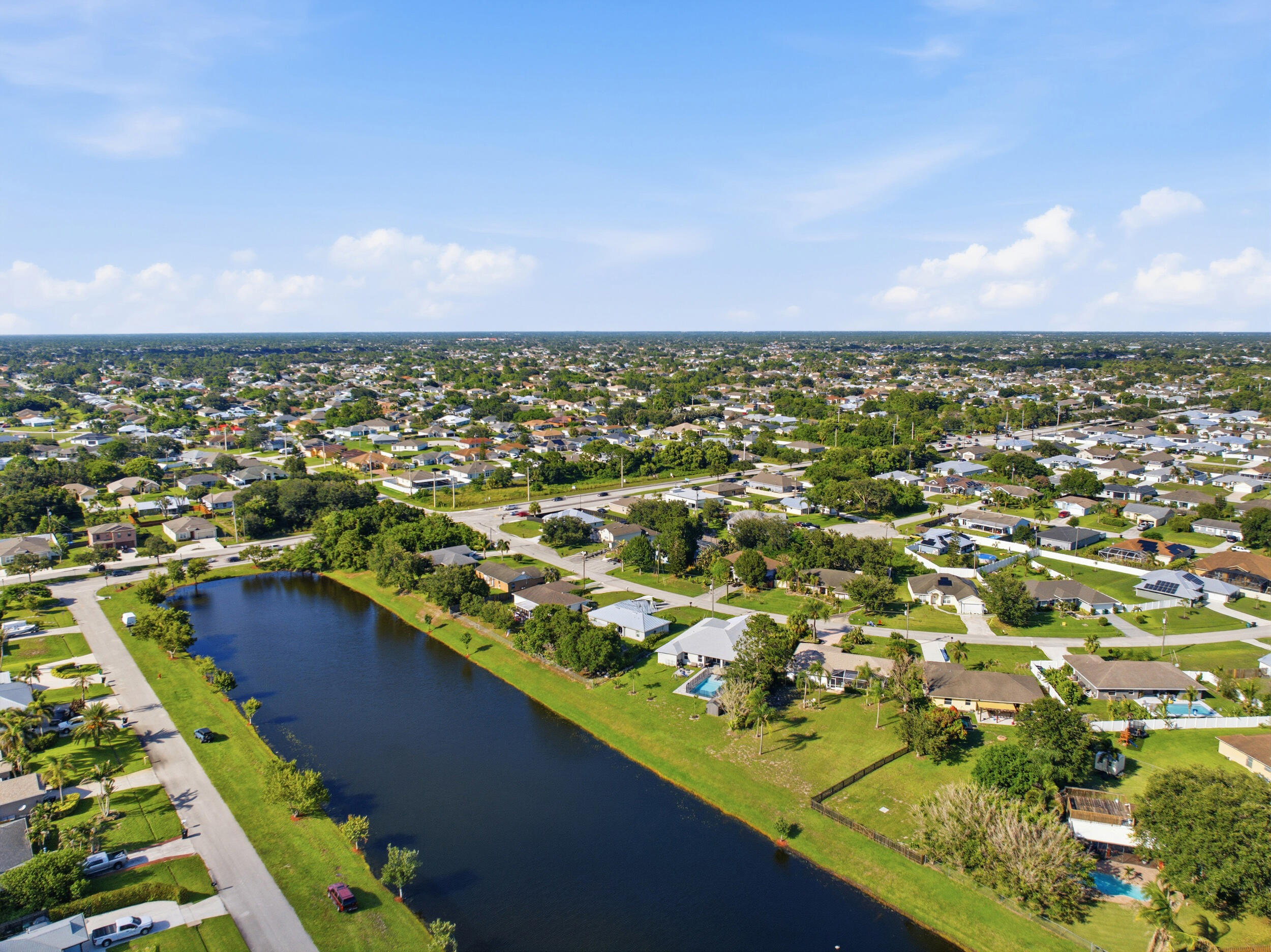 PORT ST LUCIE SECTION 33 - Residential