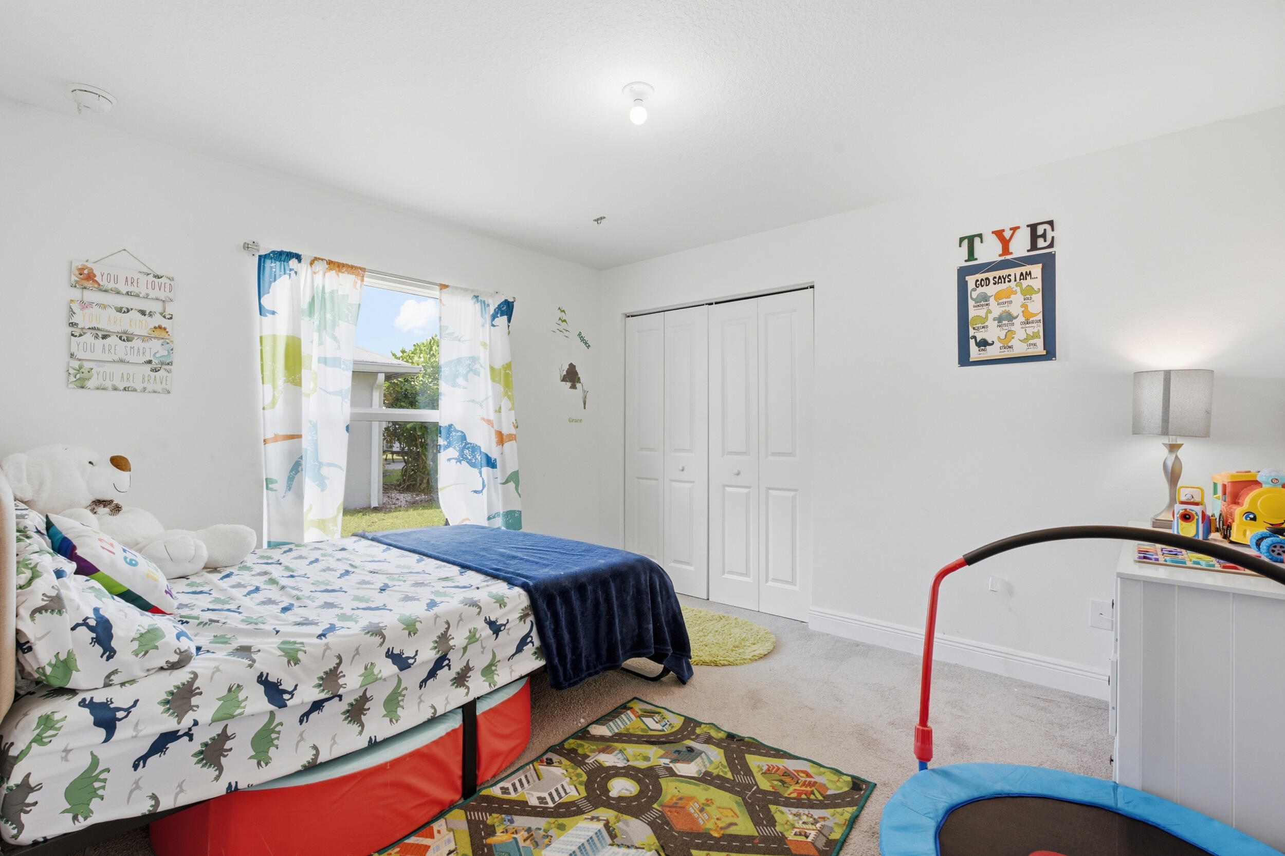 PORT ST LUCIE SECTION 33 - Residential