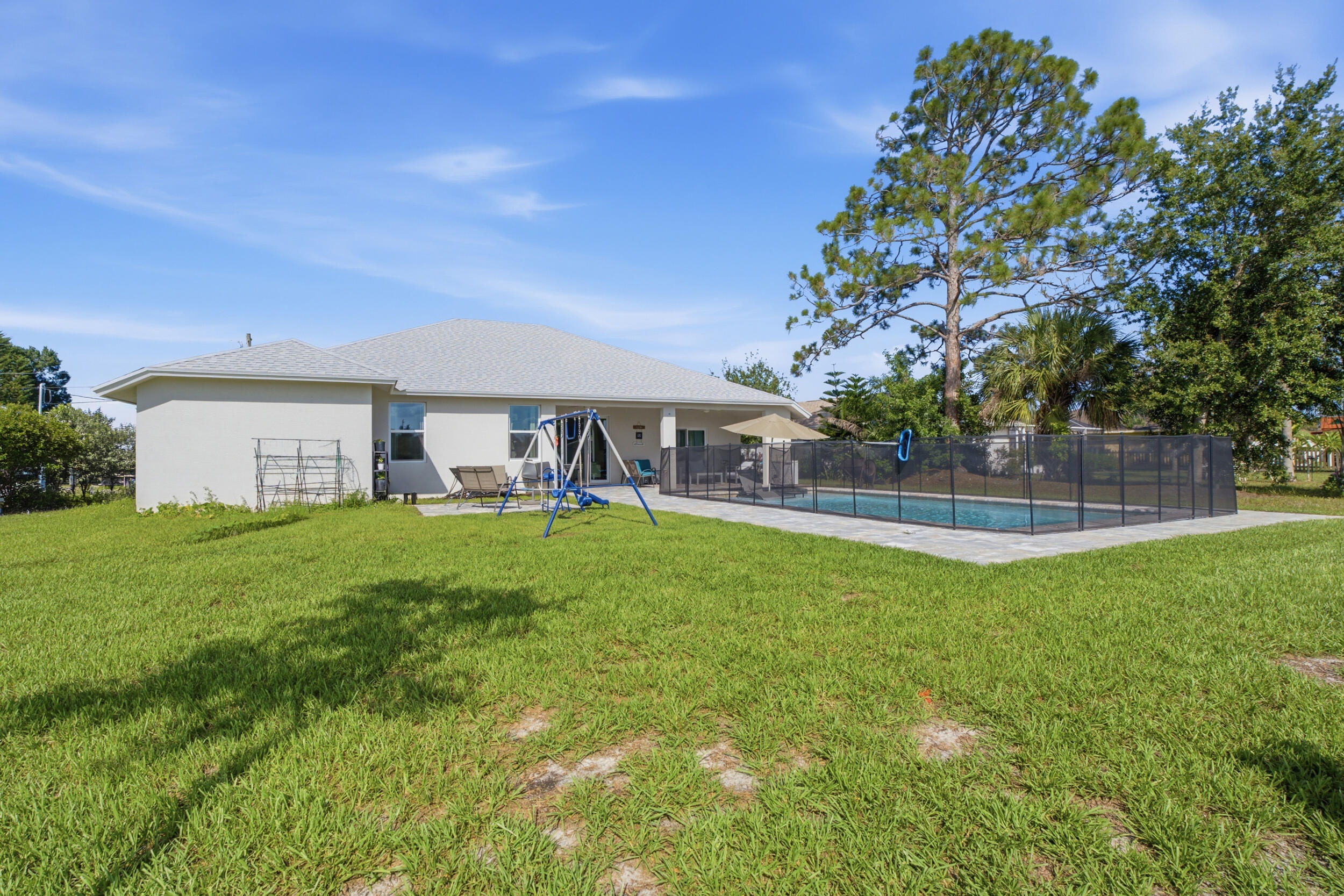 PORT ST LUCIE SECTION 33 - Residential