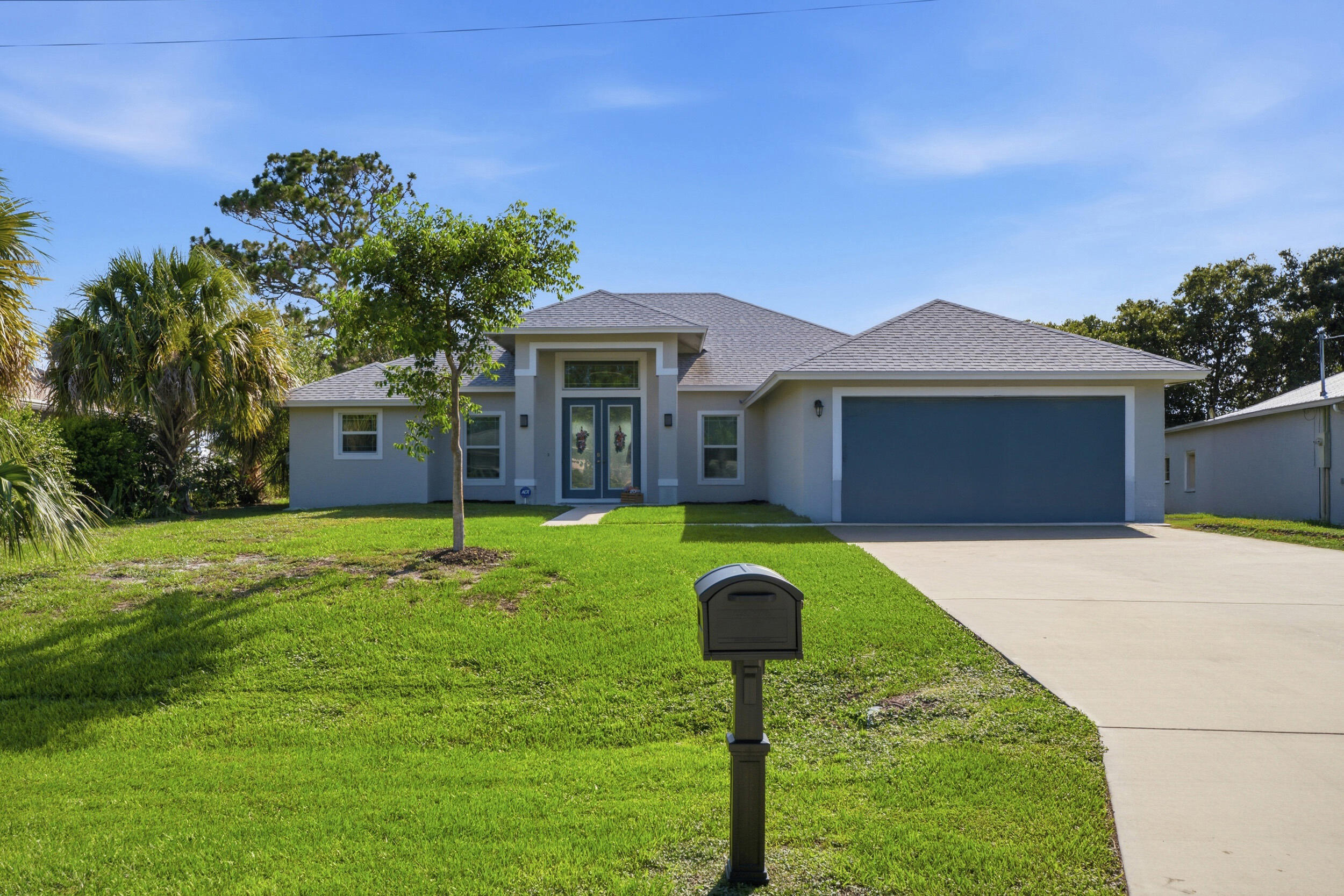 PORT ST LUCIE SECTION 33 - Residential