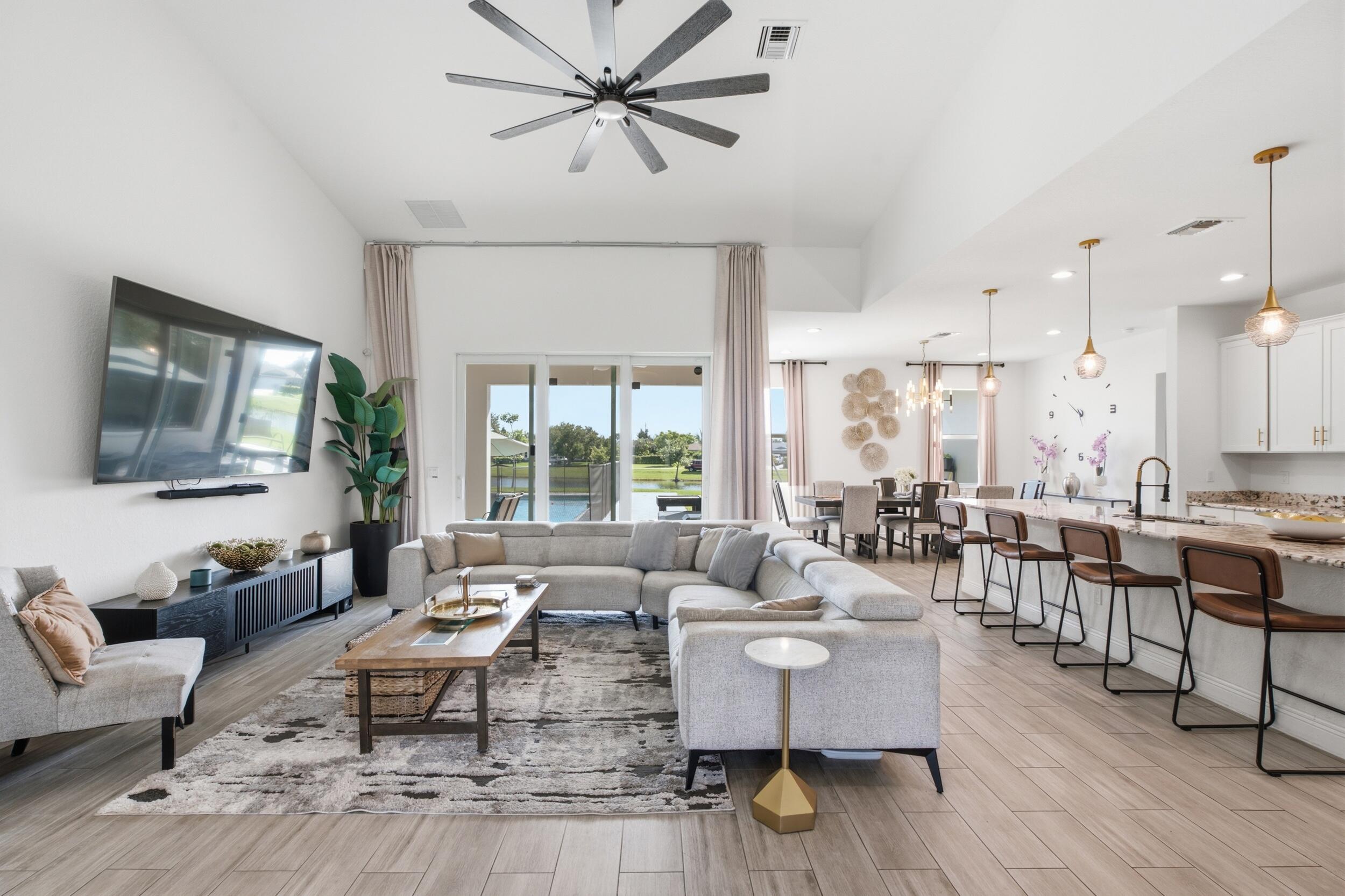 PORT ST LUCIE SECTION 33 - Residential