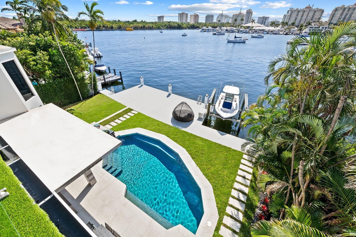 Coral Ridge - Residential
