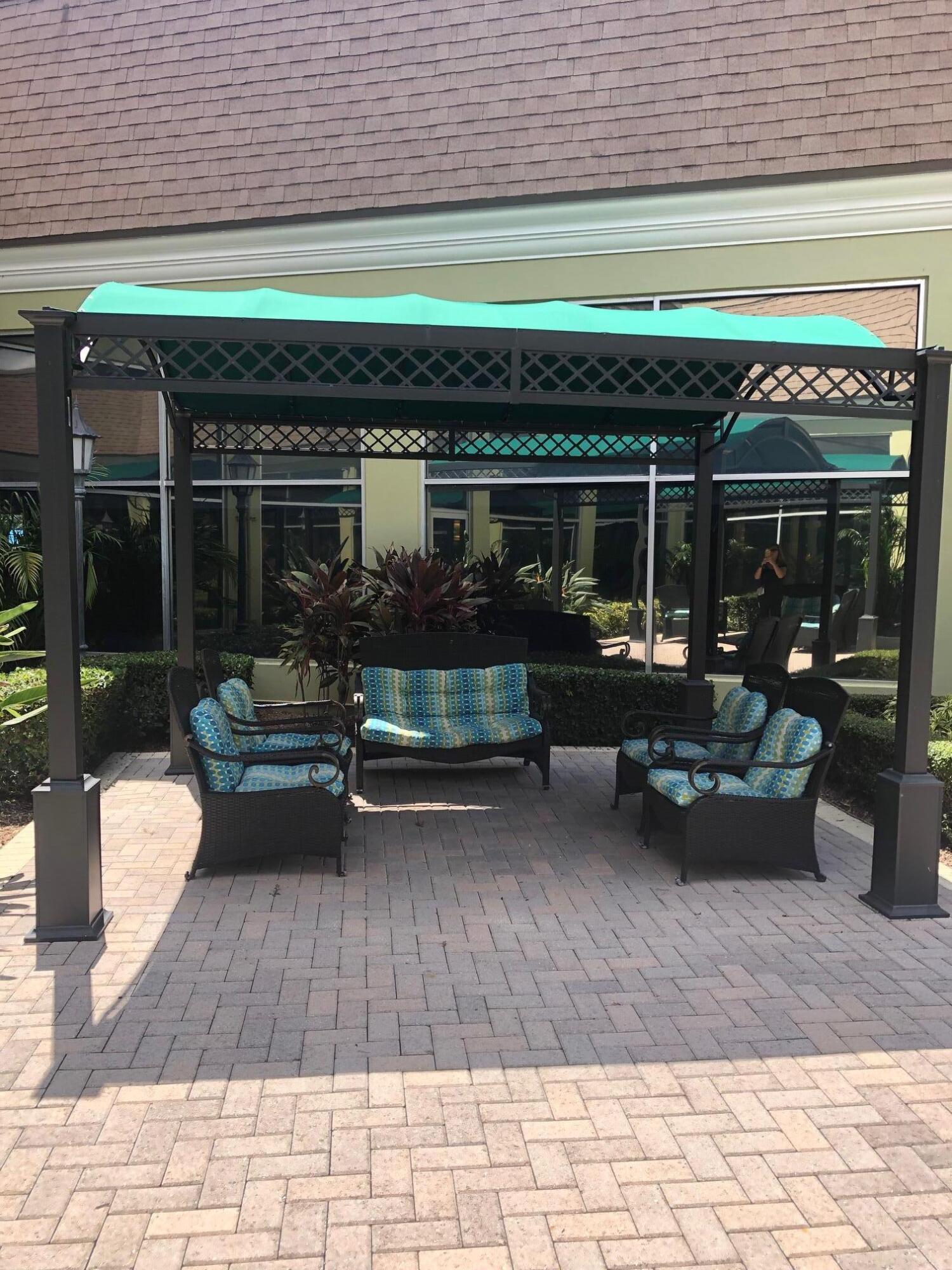 KINGS POINT FLANDERS CONDOS - Residential