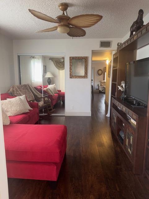 KINGS POINT FLANDERS CONDOS - Residential