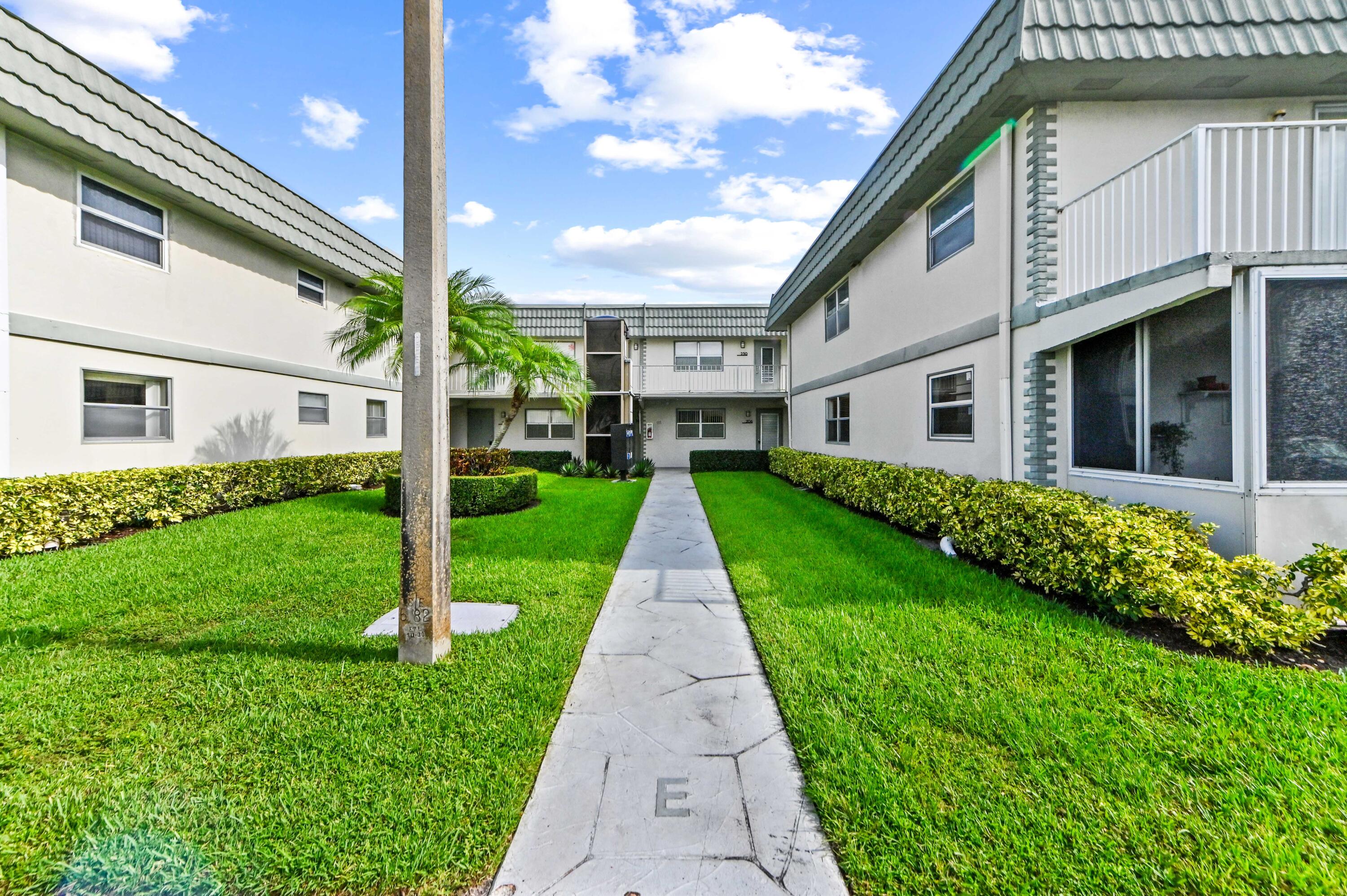 KINGS POINT FLANDERS CONDOS - Residential