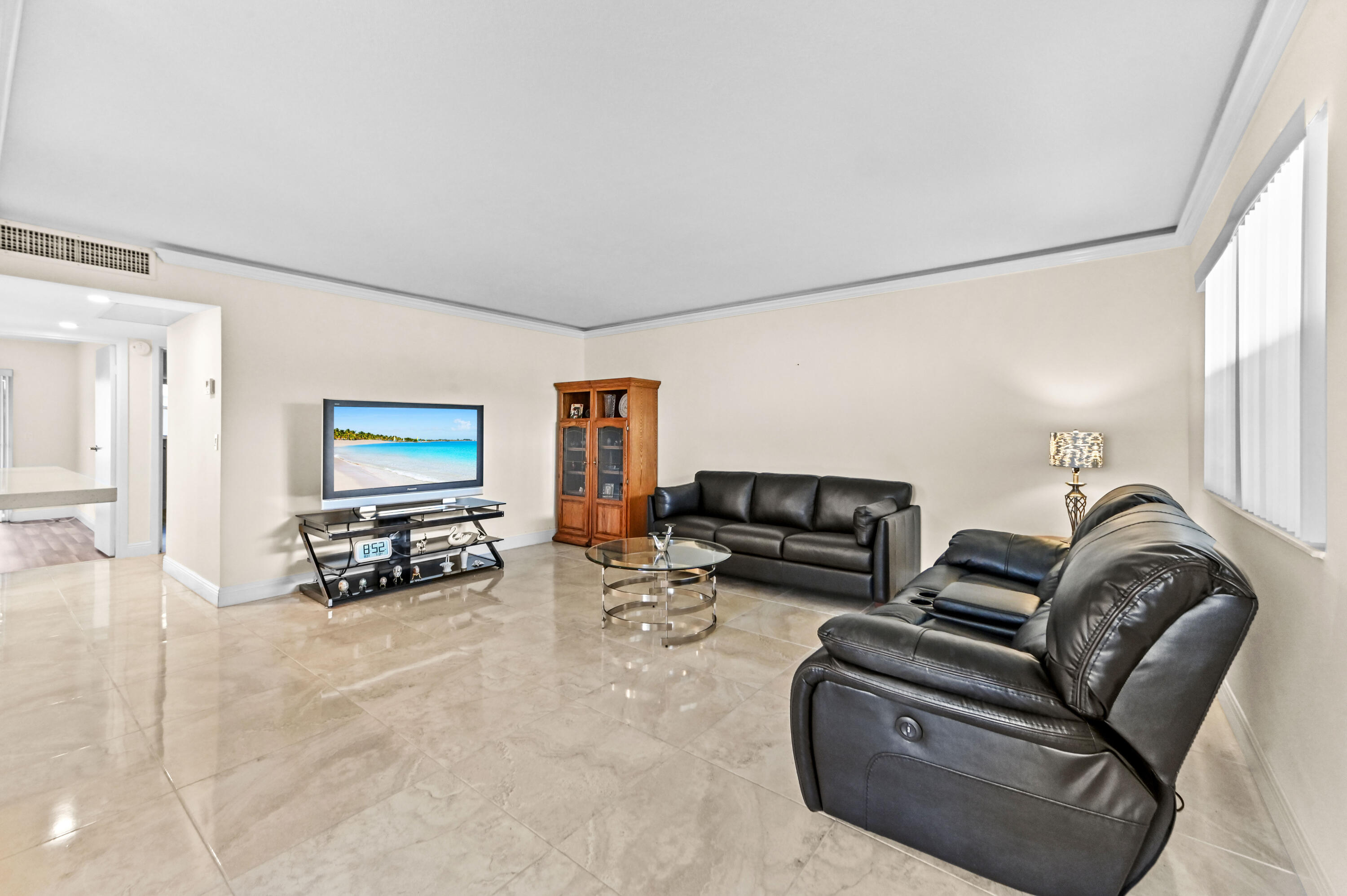 KINGS POINT FLANDERS CONDOS - Residential