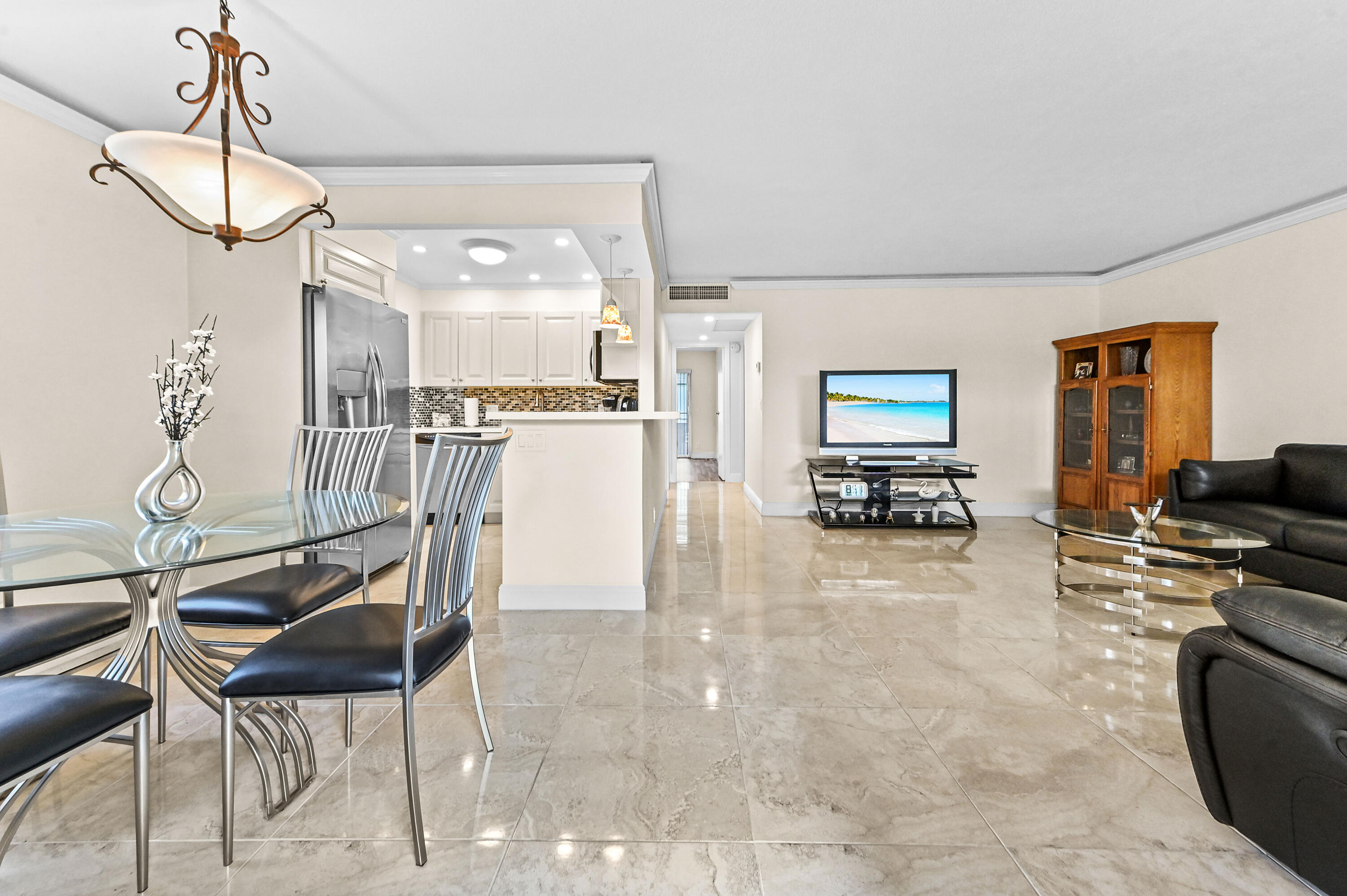 KINGS POINT FLANDERS CONDOS - Residential