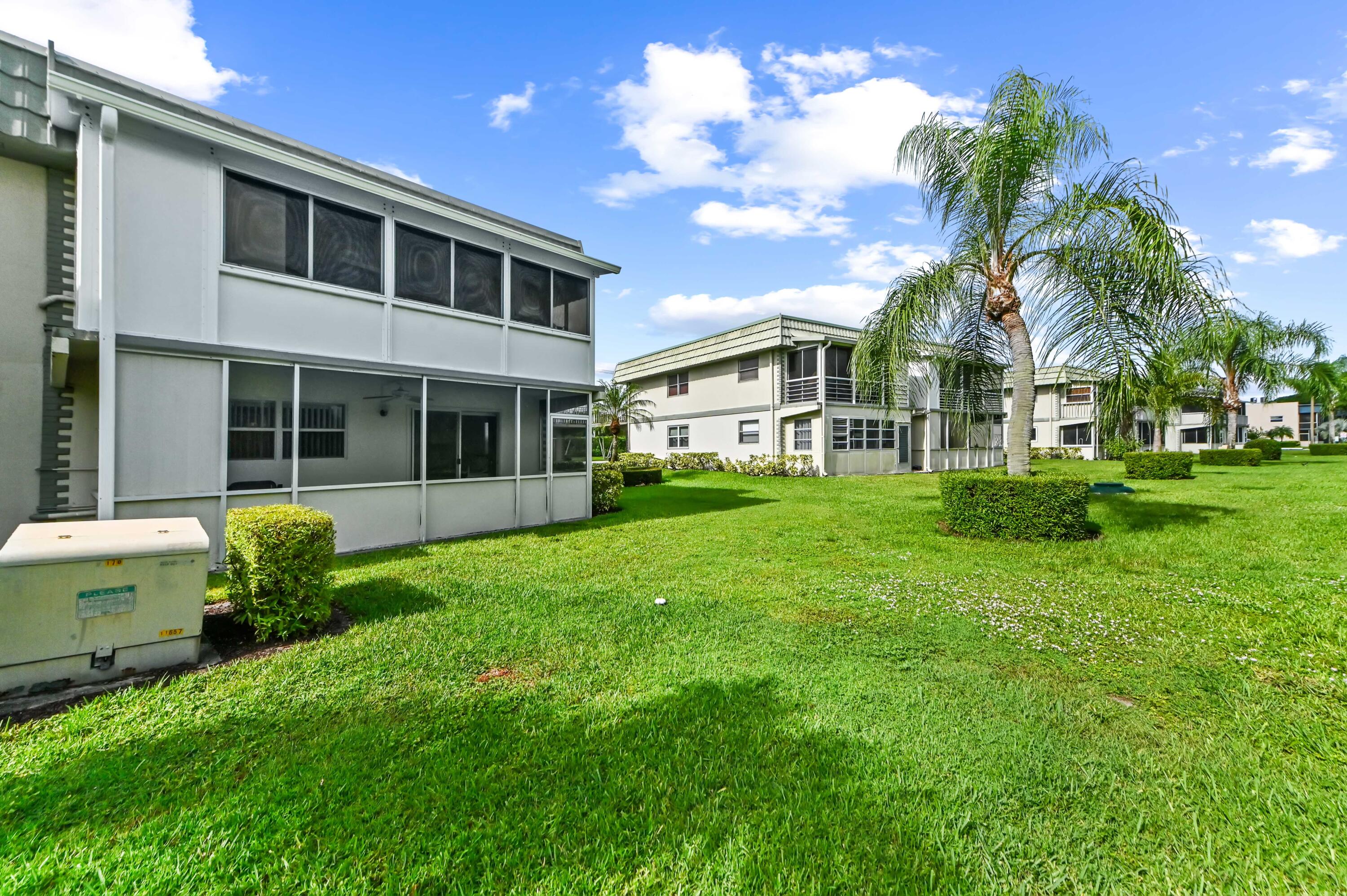 KINGS POINT FLANDERS CONDOS - Residential
