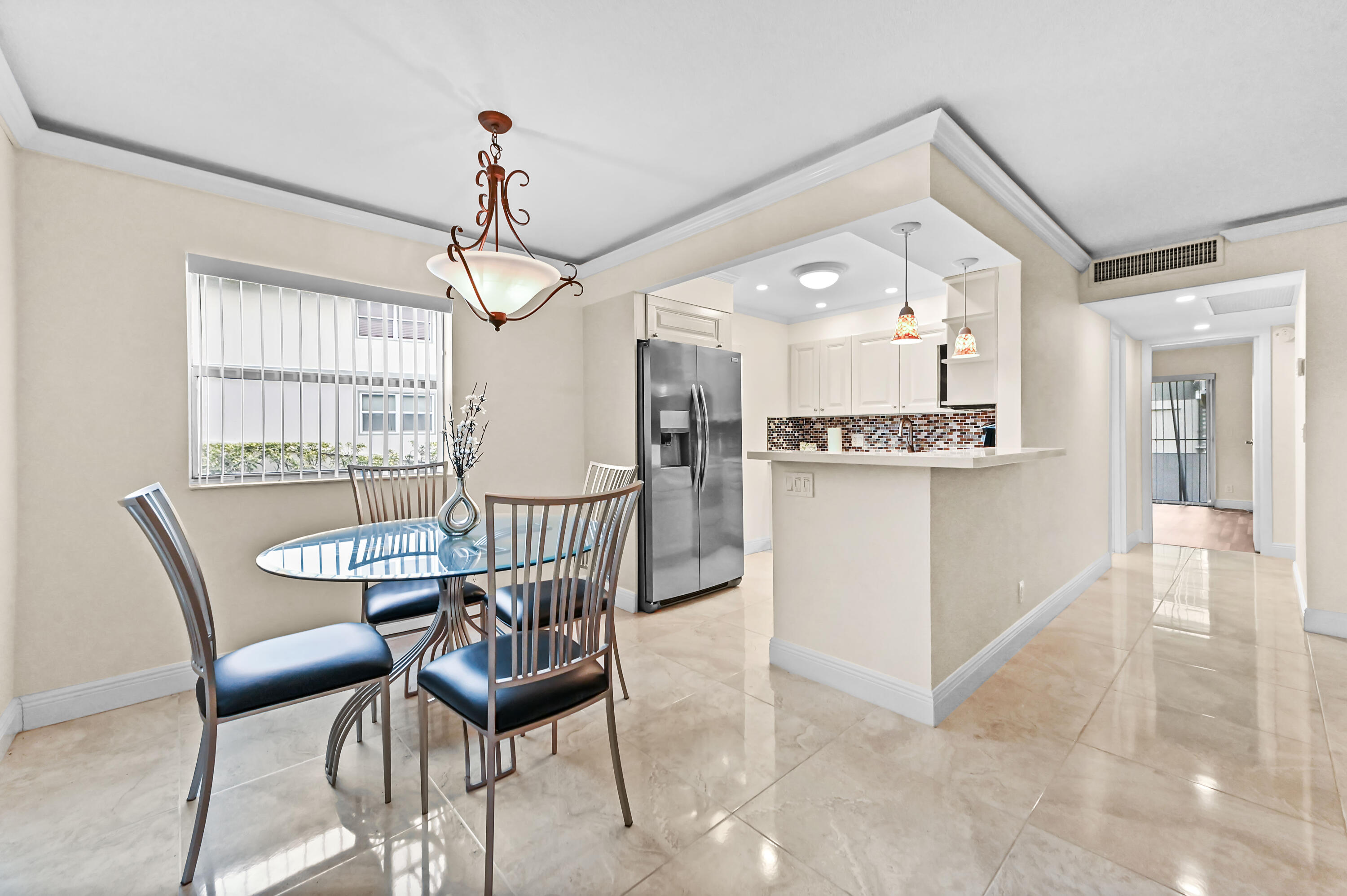 KINGS POINT FLANDERS CONDOS - Residential