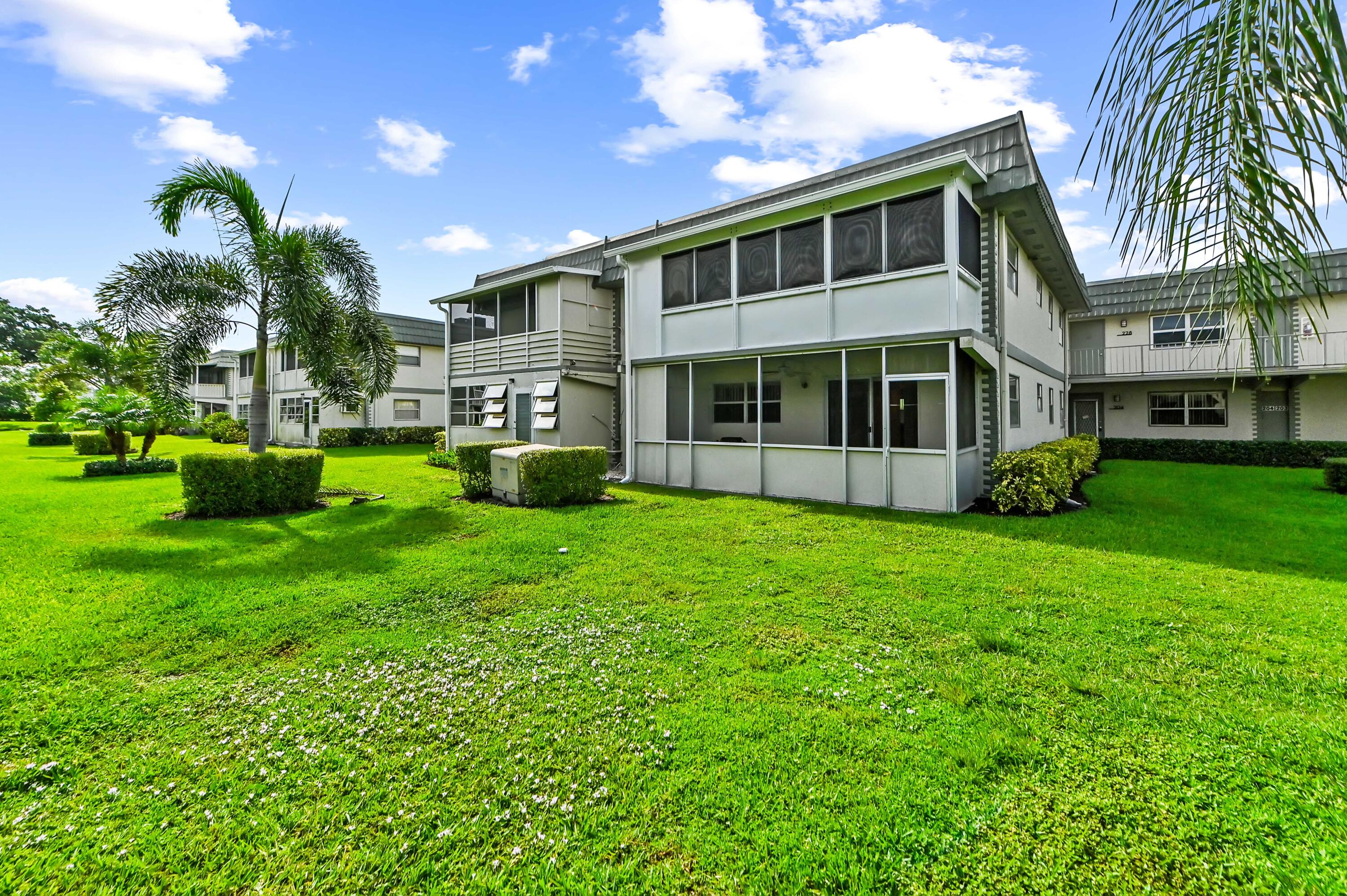 KINGS POINT FLANDERS CONDOS - Residential