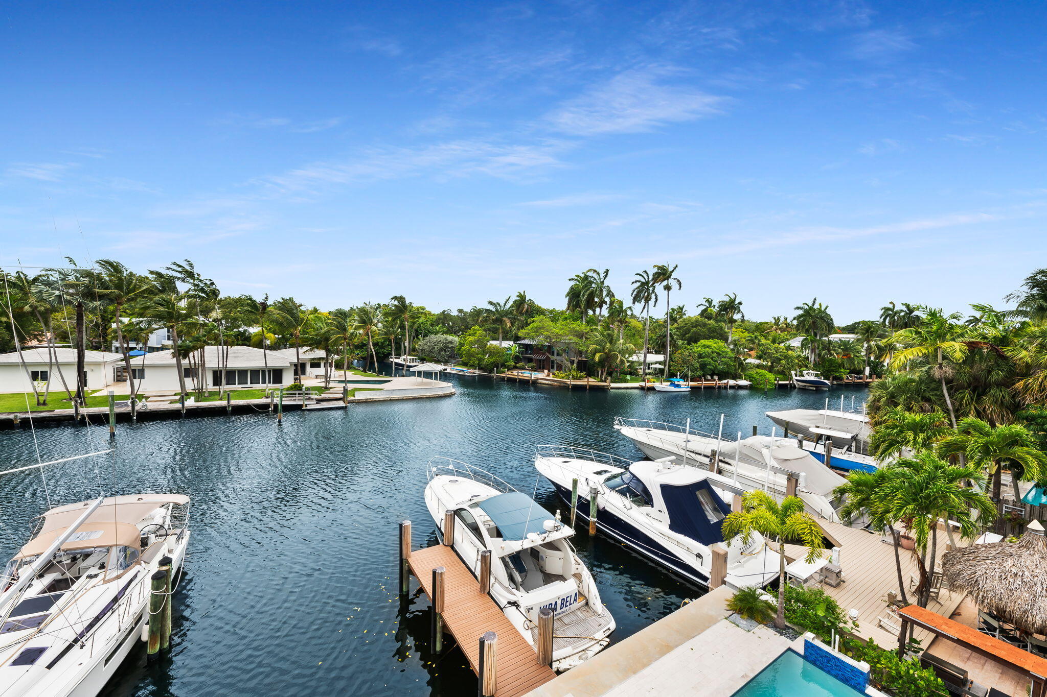 VICTORIA ISLES - Residential