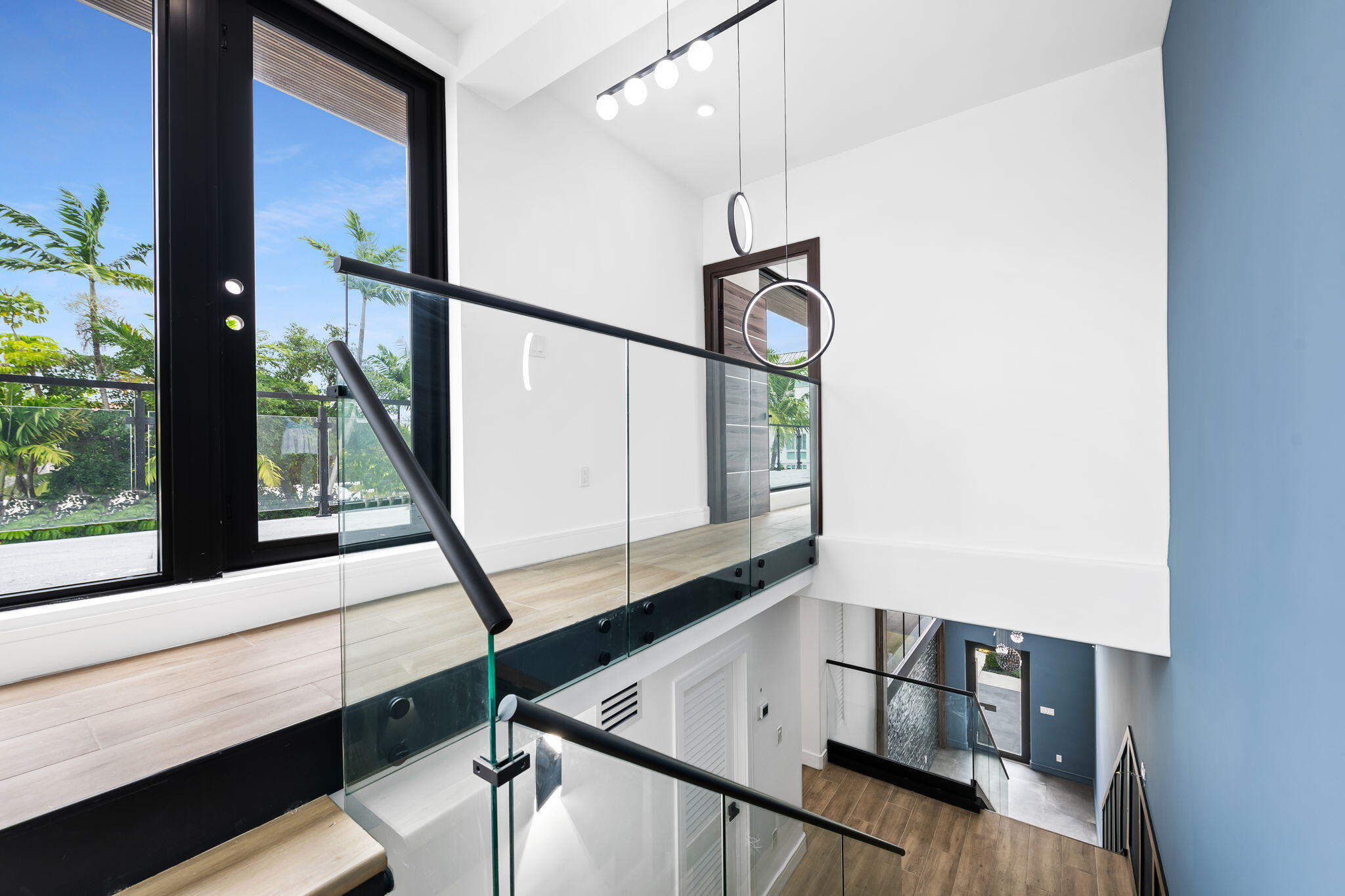 VICTORIA ISLES - Residential
