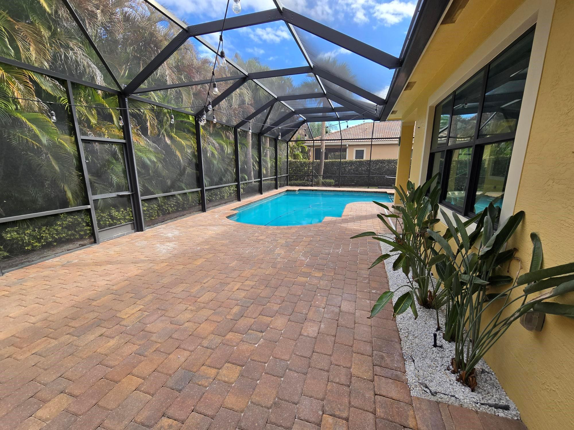 THE FALLS OF JENSEN BEACH - Residential Lease