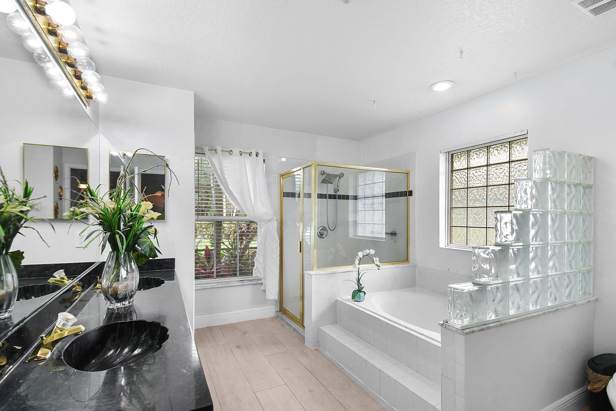 SOUTH FORK ESTATES - Residential