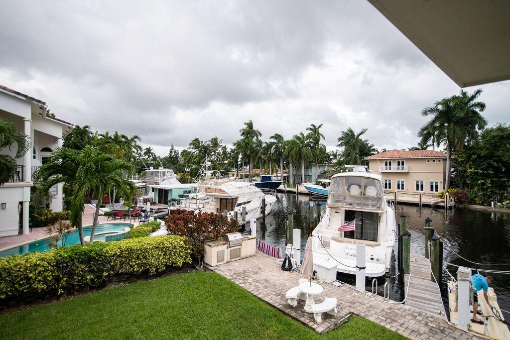 NURMI ISLES ISLAND NO 4 - Residential Lease