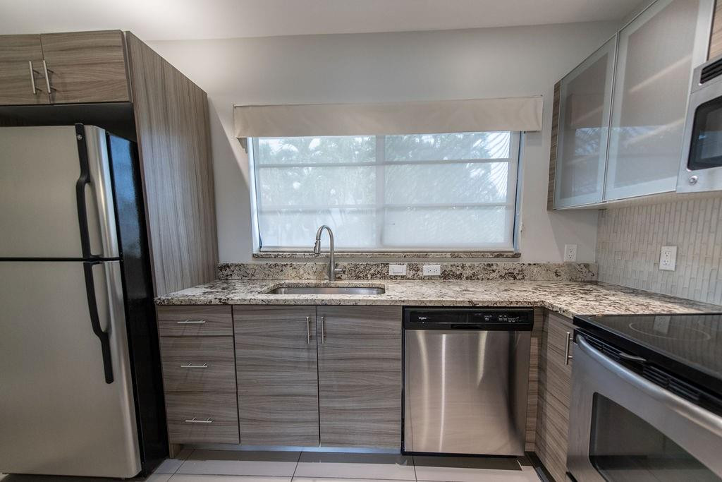 NURMI ISLES ISLAND NO 4 - Residential Lease