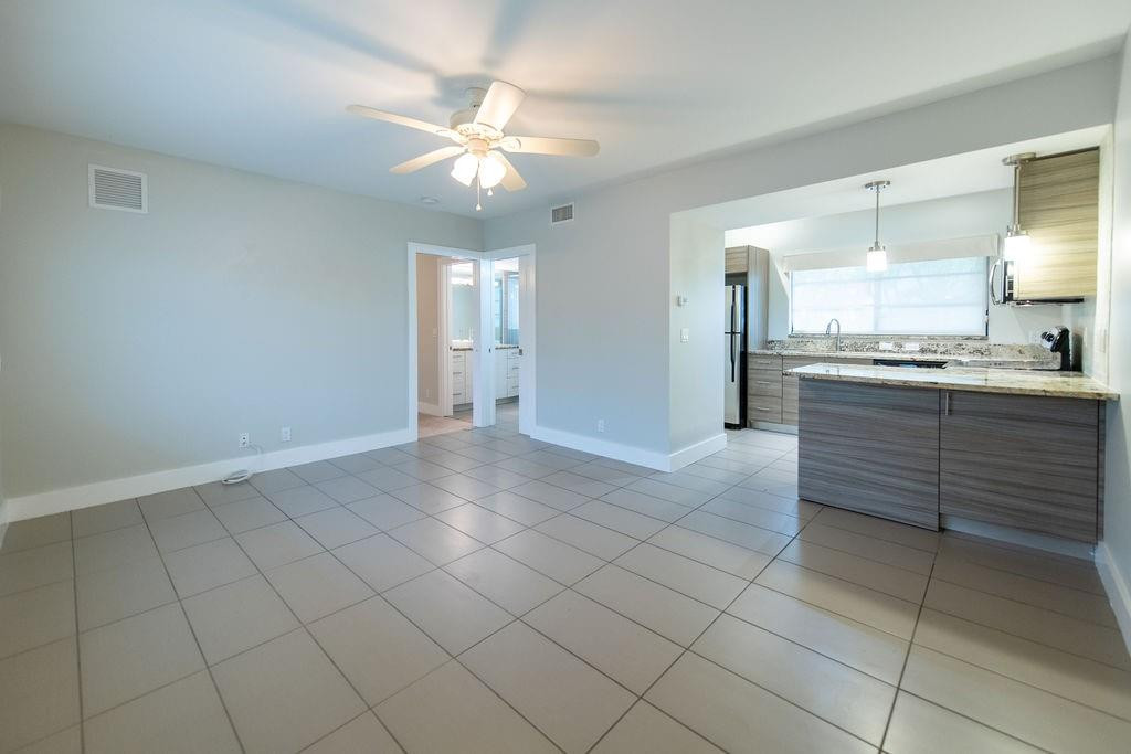 FLEXIBLE LEASE TERMS! ALL OF WHAT YOU LOVE ABOUT DOWNTOWN FORT LAUDERDALE LIVING WITHOUT THE TRAFFIC! WELCOME TO 64 ISLE OF VENICE. A GORGEOUS WATERFRONT COMPLEX ON ONE OF THE LAS OLAS WATERWAYS WITH ONLY 10 UNITS. ONE LOOK AT THE ELEGANT APPOINTMENTS IN THESE LUXURY UNITS AND YOU WILL WANT FOR NOTHING. BEAUTIFUL SETTING WITH A LARGE POOL AND BBQ AREA. FOR THE DISCRIMINATING FEW WHO DEMAND ONLY THE FINEST. AND YES YOUR PET IS WELCOME.