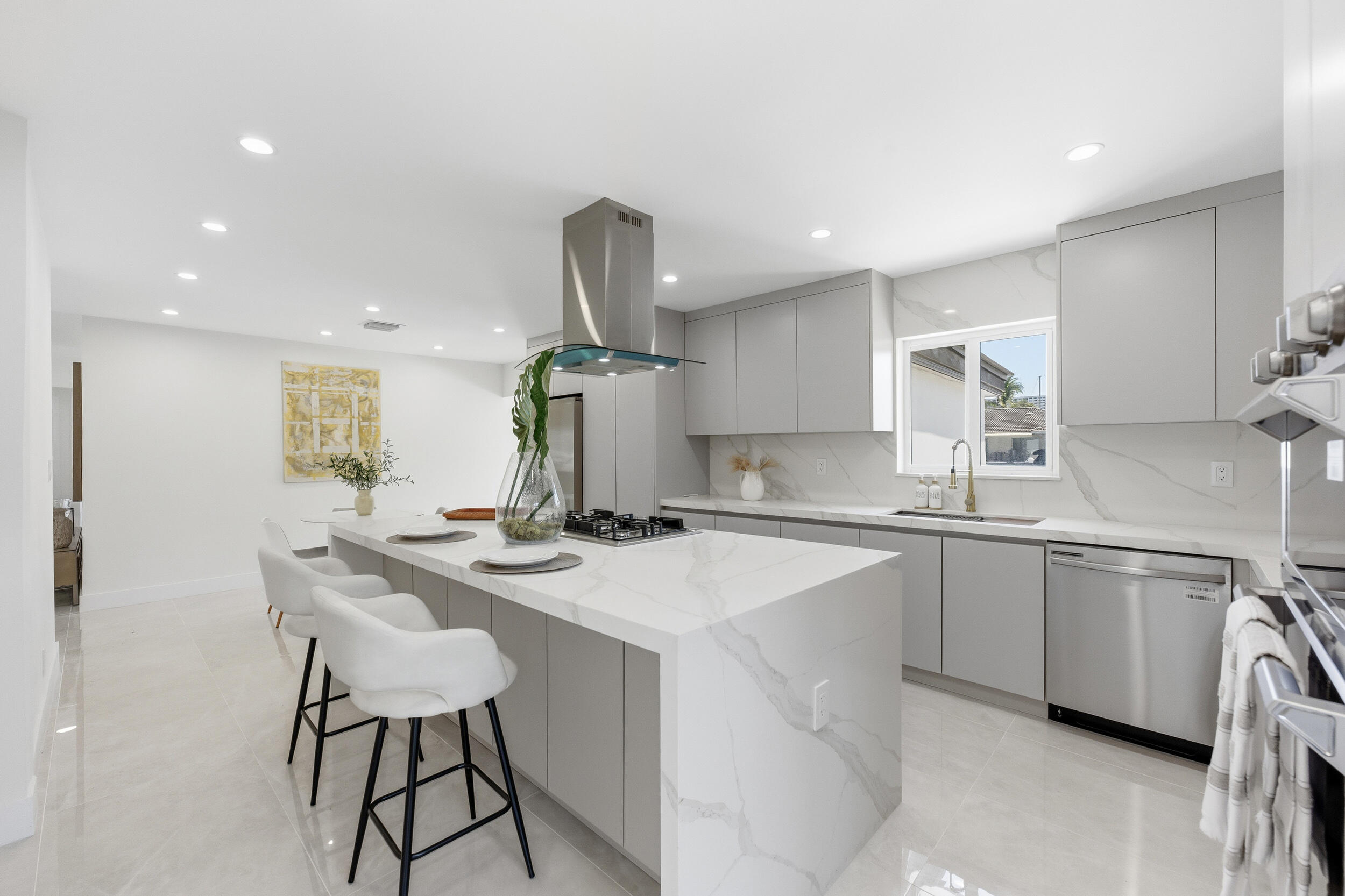 POMPANO ISLES SEC - Residential
