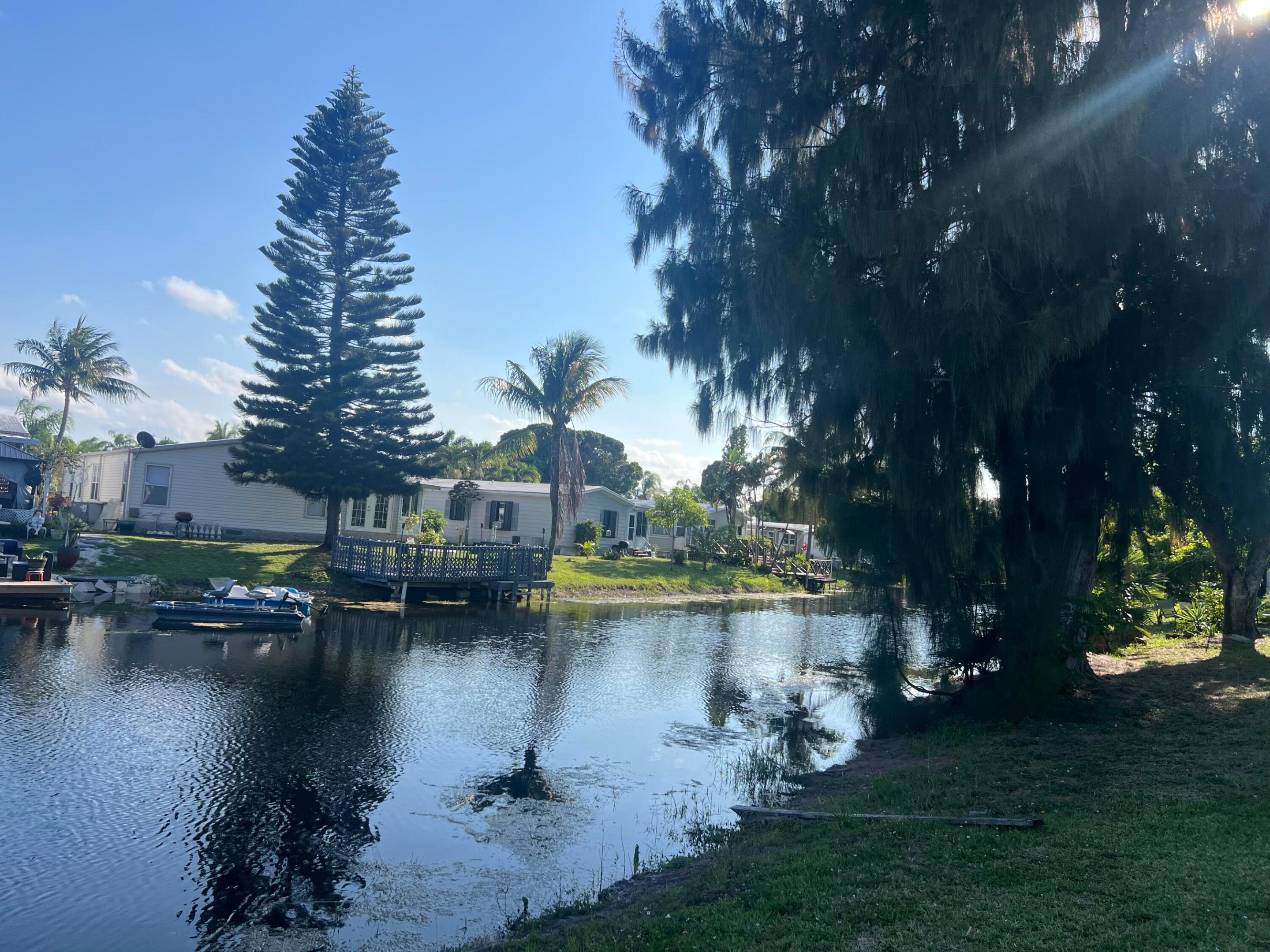 TALLOWWOOD ISLE - Residential