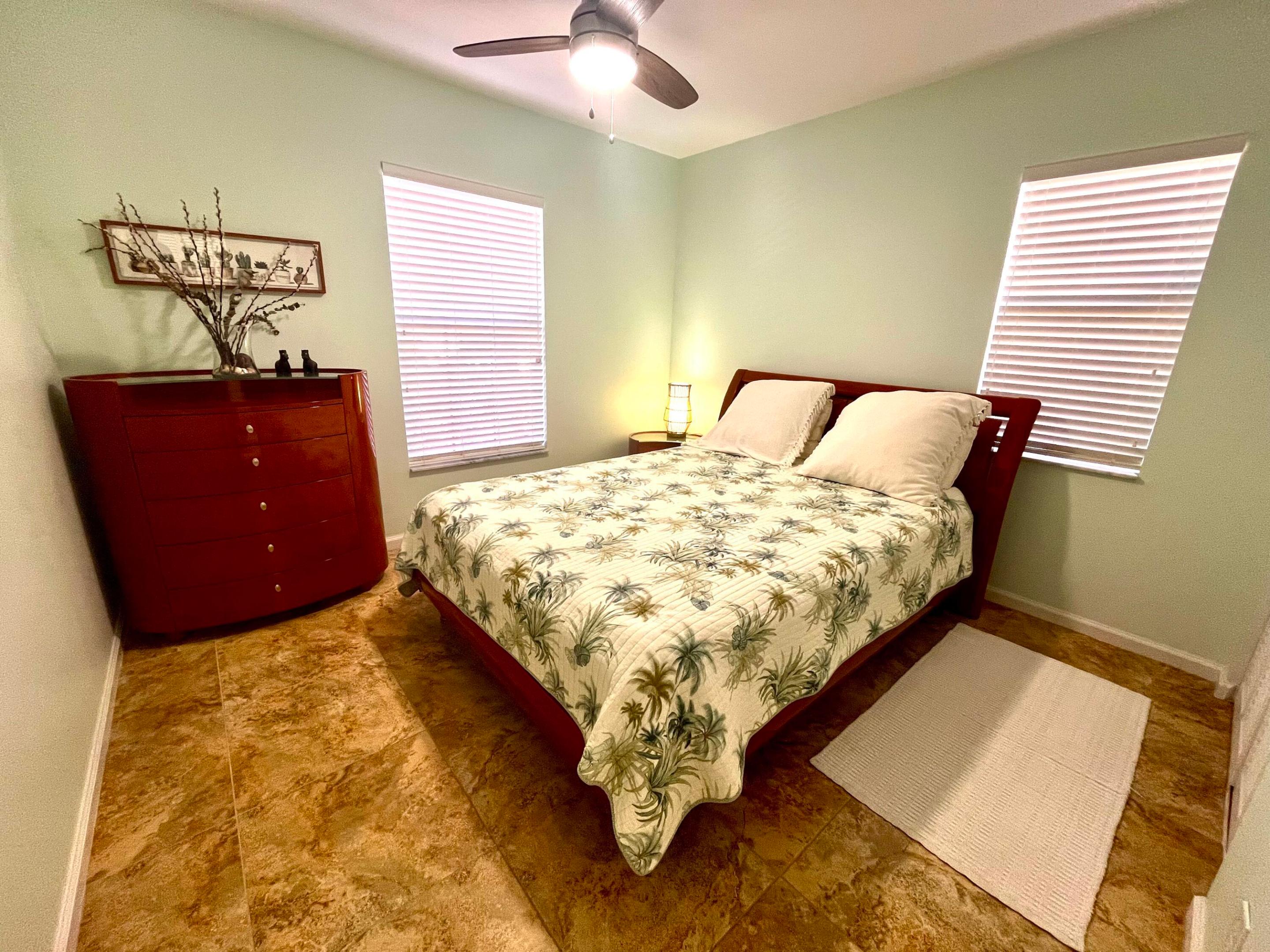 LAKEFIELD OF THE LANDINGS AT WELLINGTON 2B - Residential Lease