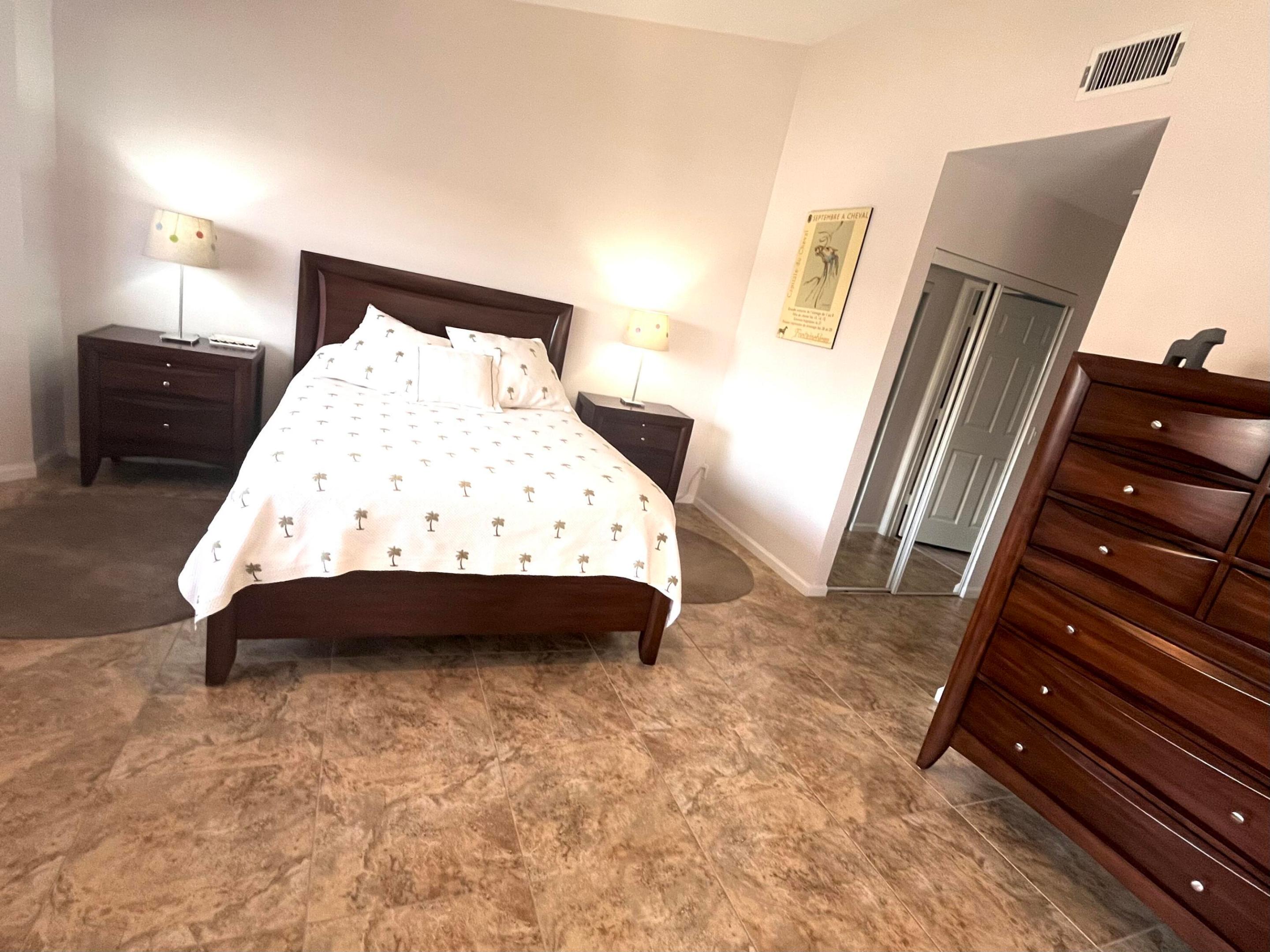 LAKEFIELD OF THE LANDINGS AT WELLINGTON 2B - Residential Lease