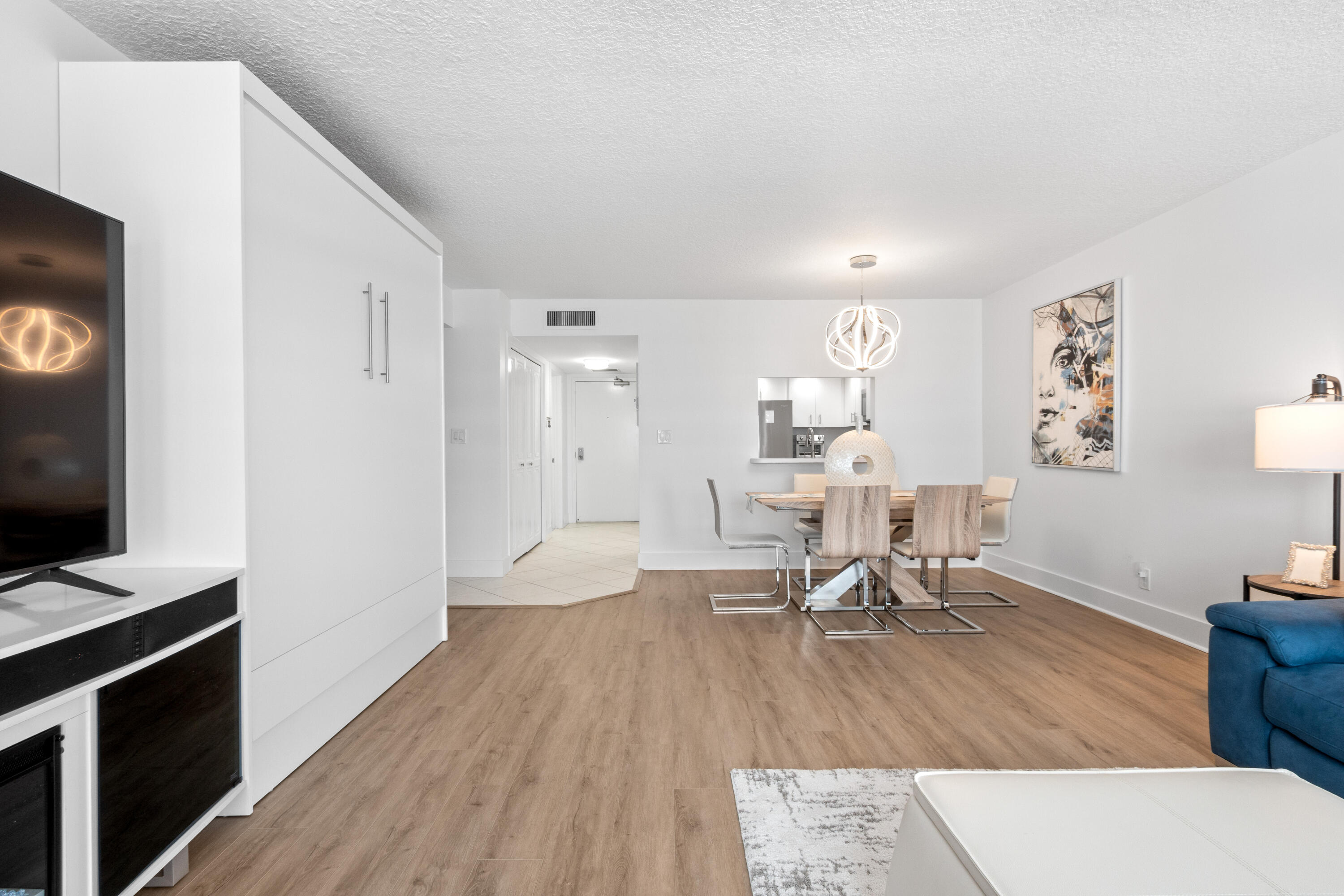 PLAYA DEL SOL CONDO - Residential