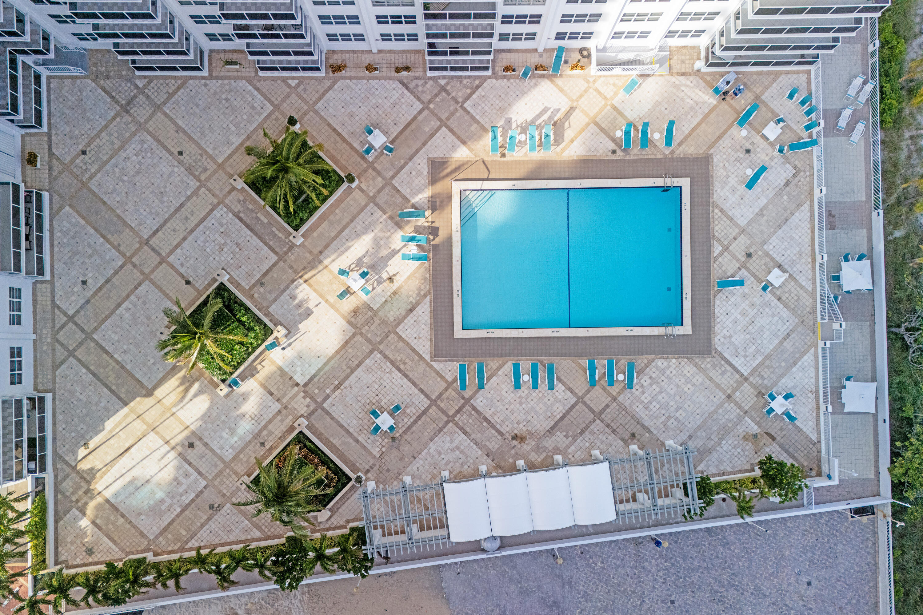 PLAYA DEL SOL CONDO - Residential