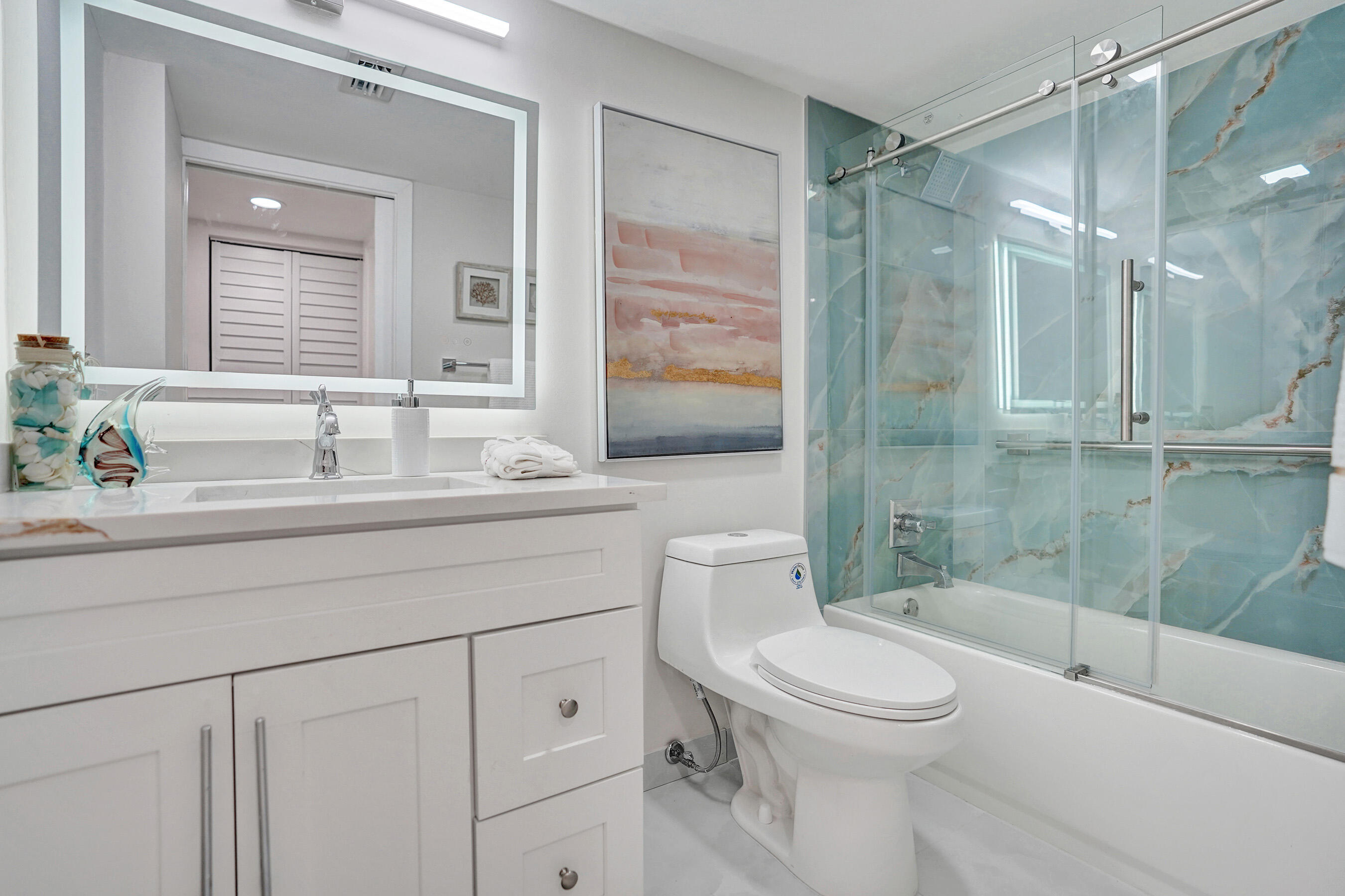 HUNTINGTON LAKES SEC THREE CONDOS - Residential
