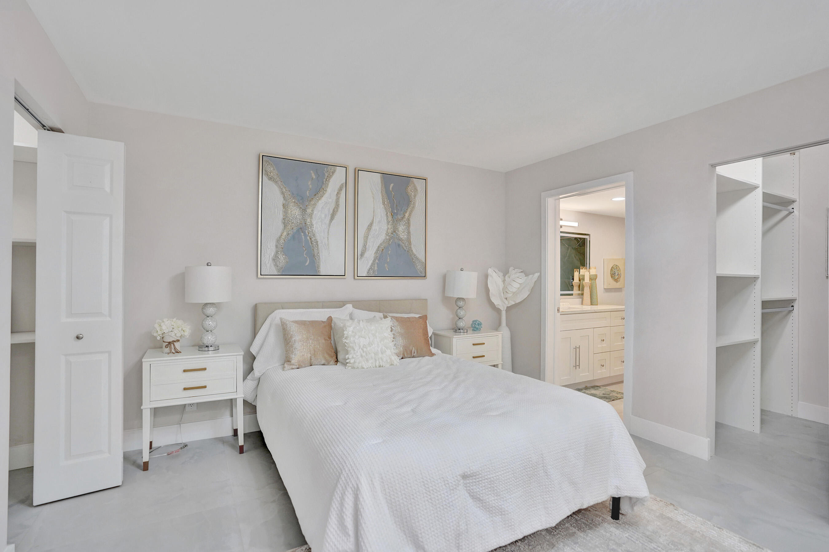 HUNTINGTON LAKES SEC THREE CONDOS - Residential
