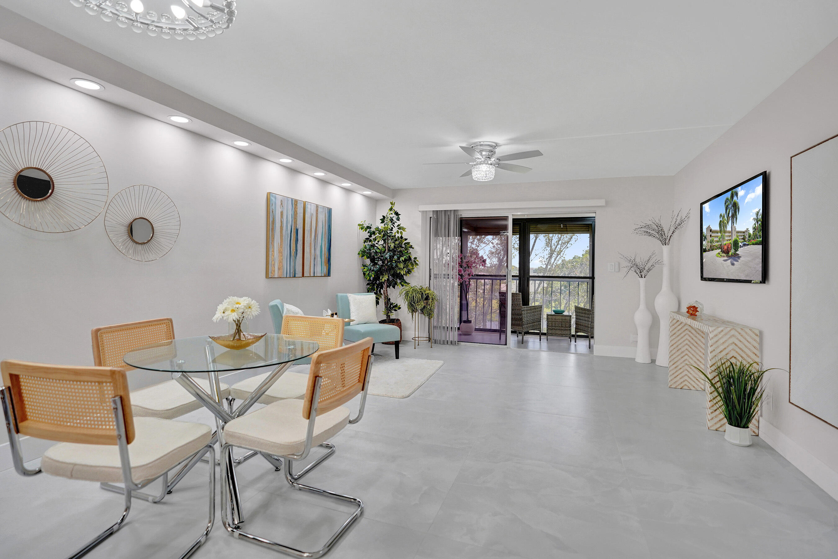 HUNTINGTON LAKES SEC THREE CONDOS - Residential