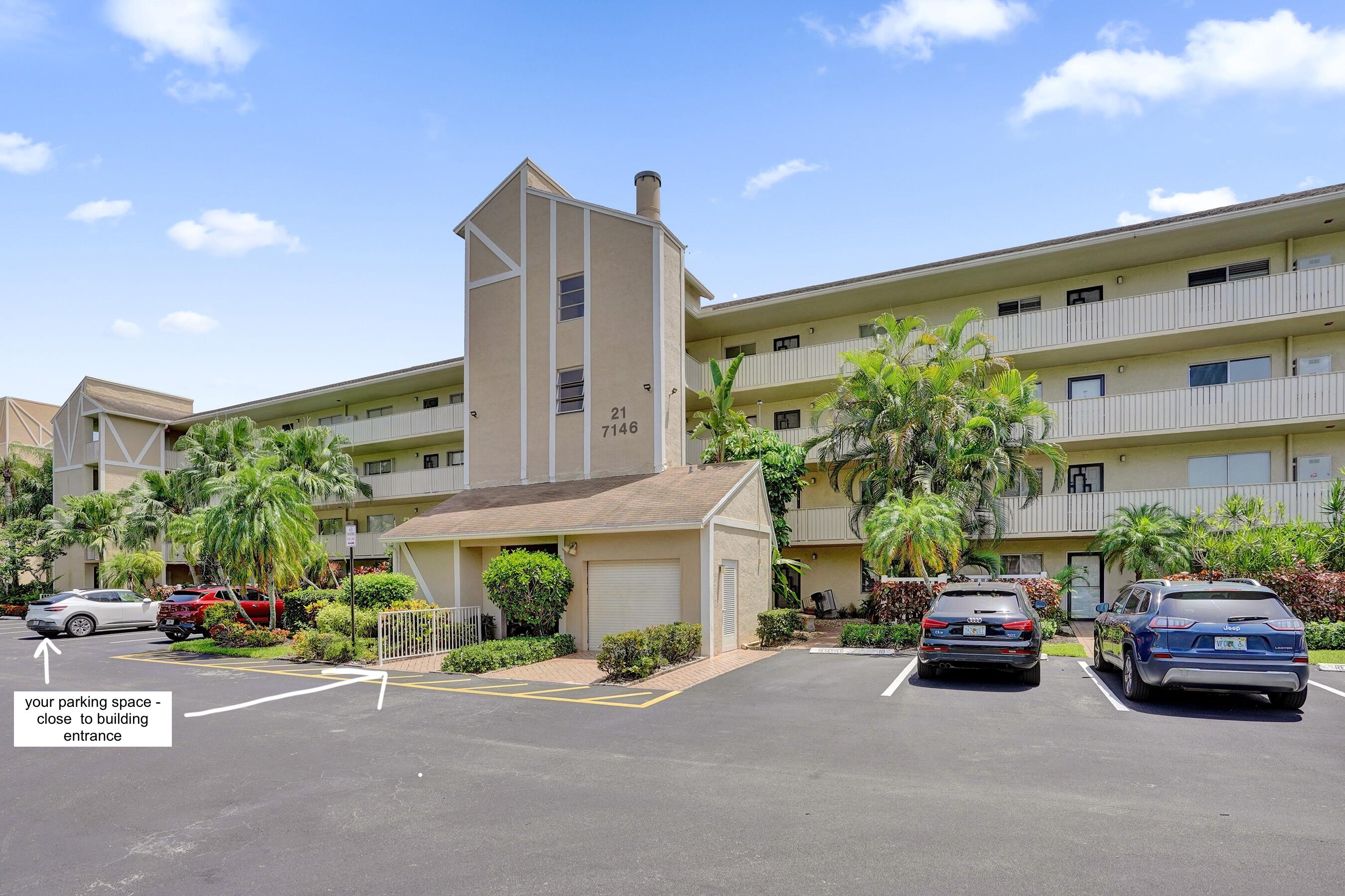 HUNTINGTON LAKES SEC THREE CONDOS - Residential