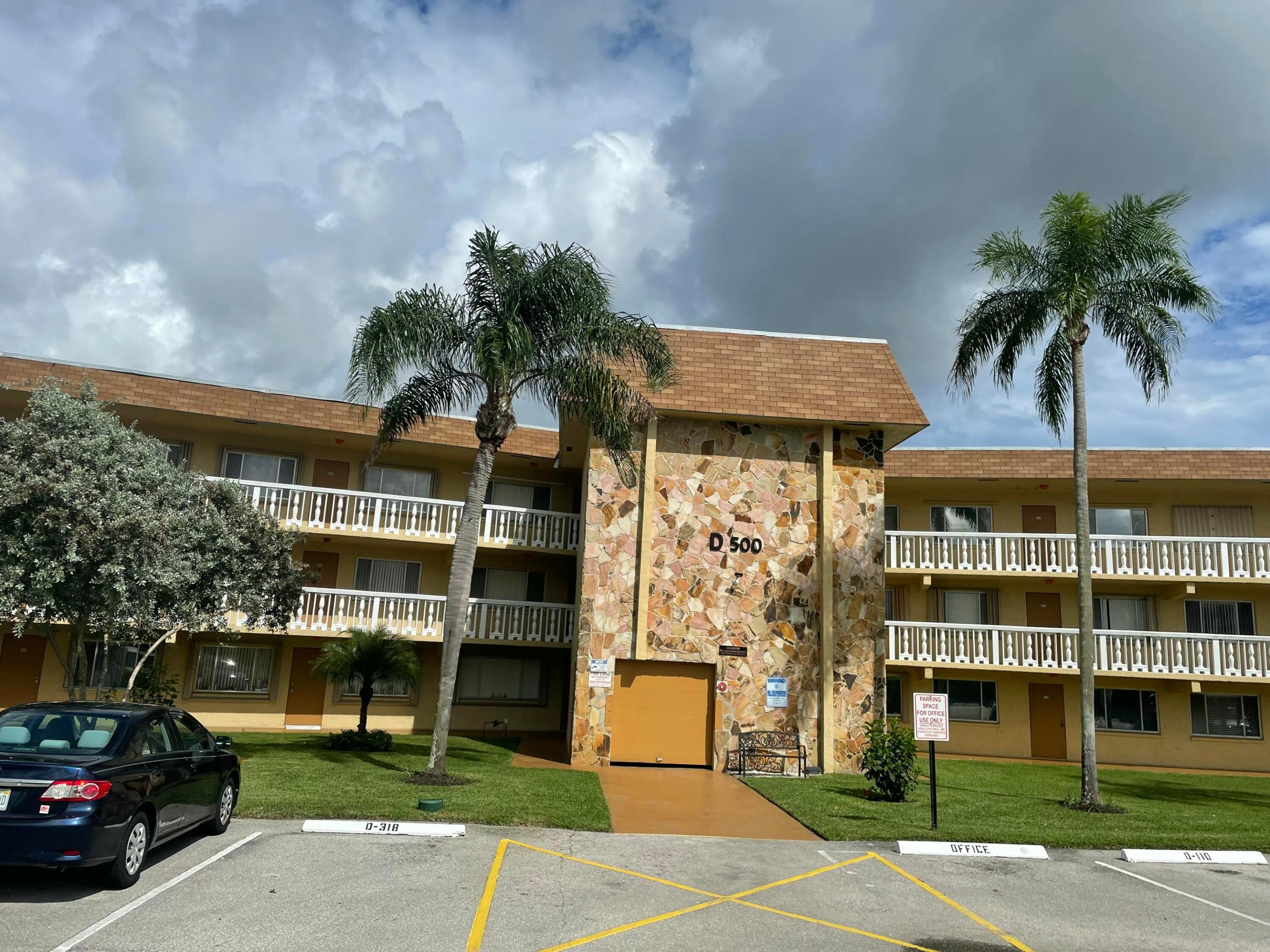 VILLAGE GREEN DORCHESTER CONDO - Residential Lease
