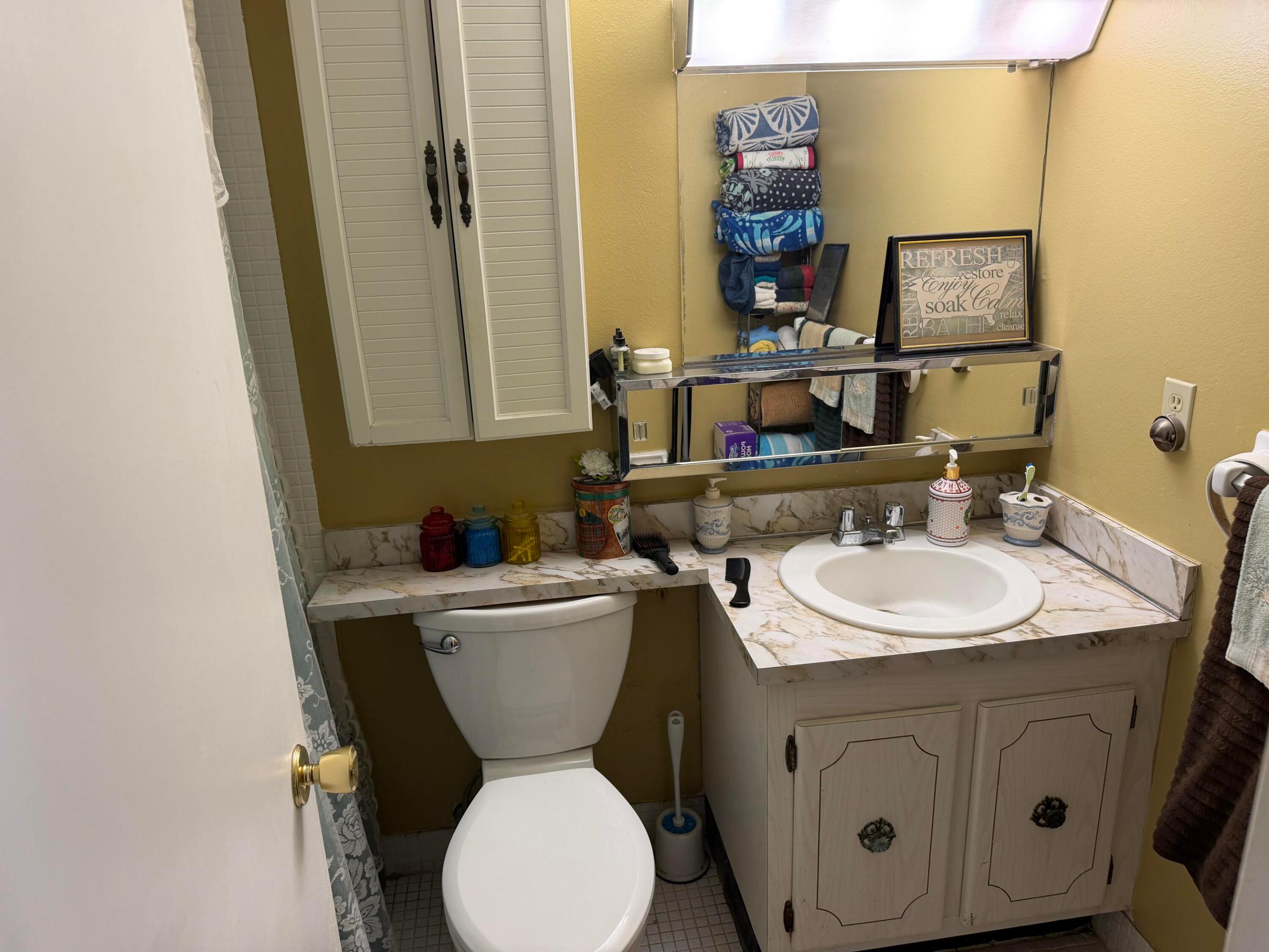 VILLAGE GREEN DORCHESTER CONDO - Residential Lease