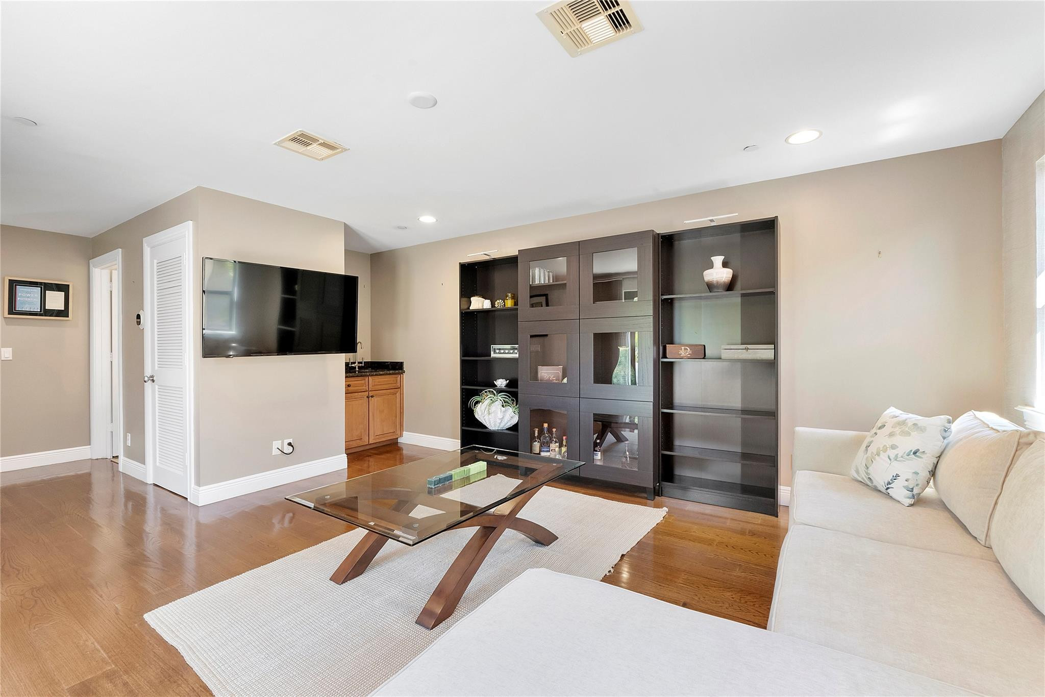 HOLMBERG & MC KEES - Residential